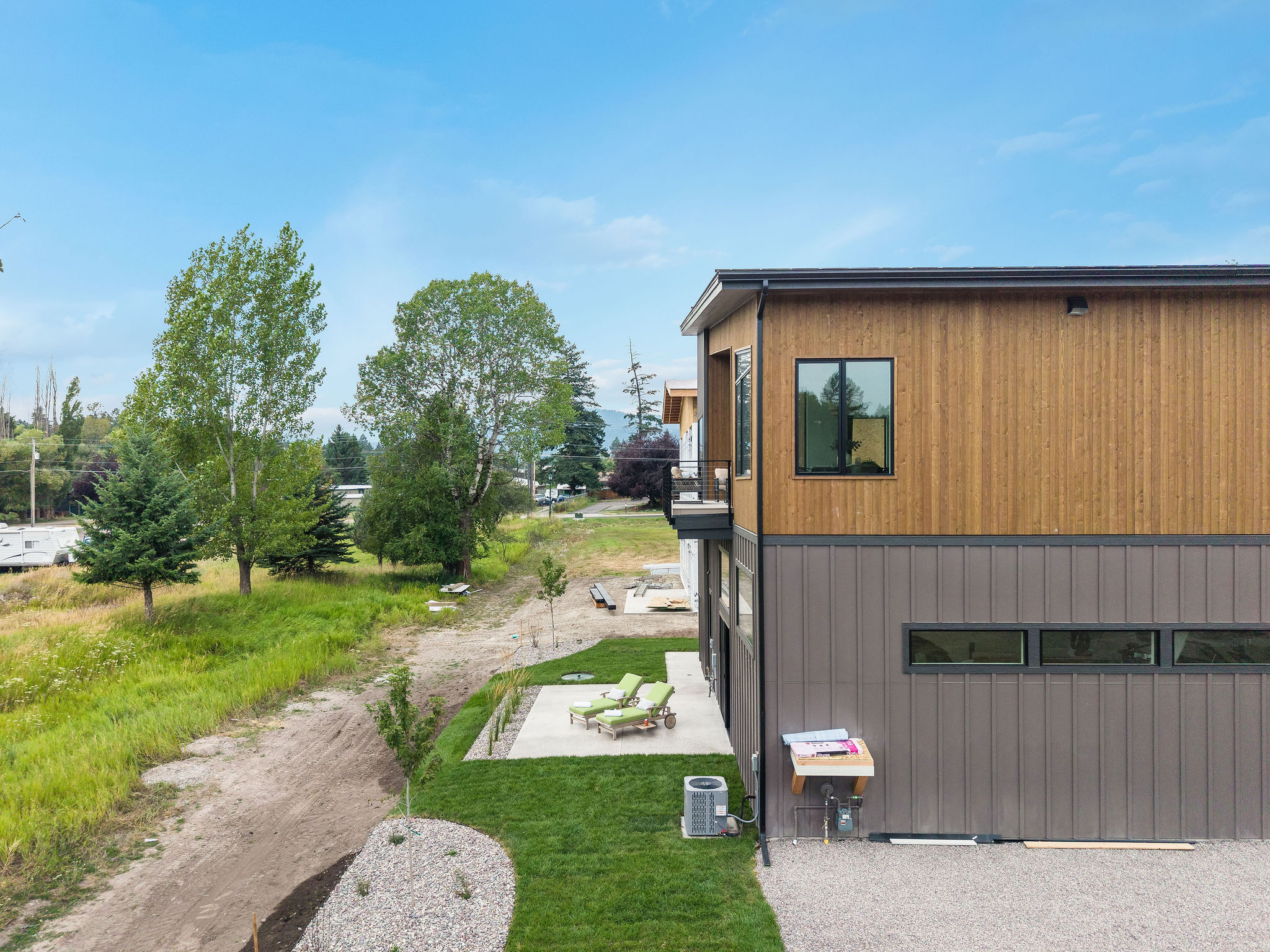 925 Apres Drive Property Photo 39