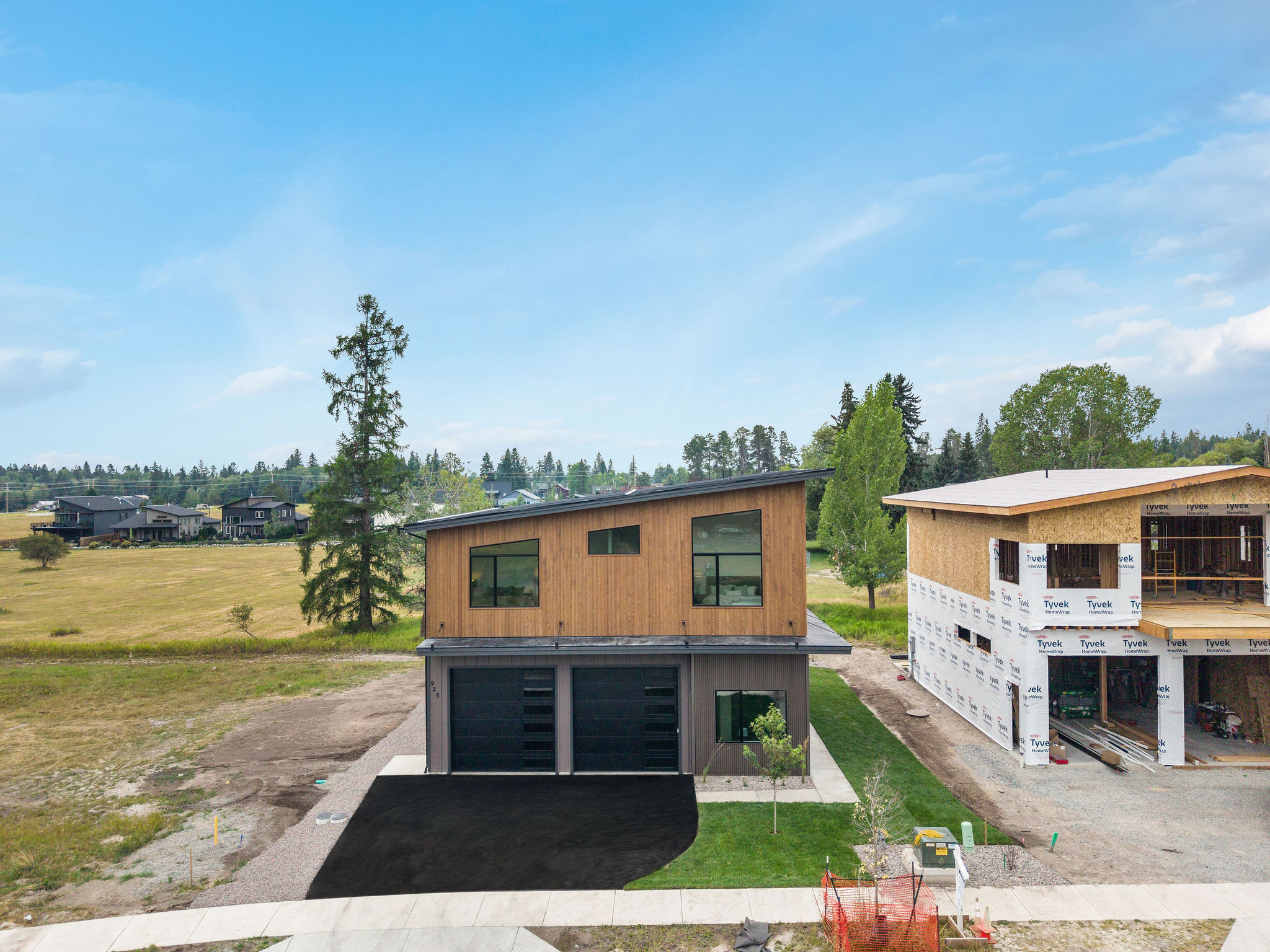 925 Apres Drive Property Photo 41