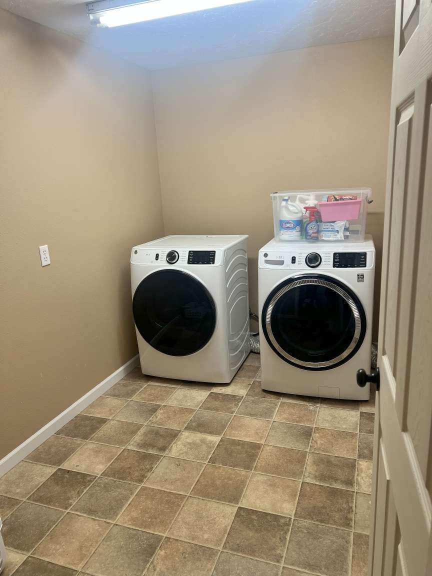 2801 Encino Drive Property Photo 13
