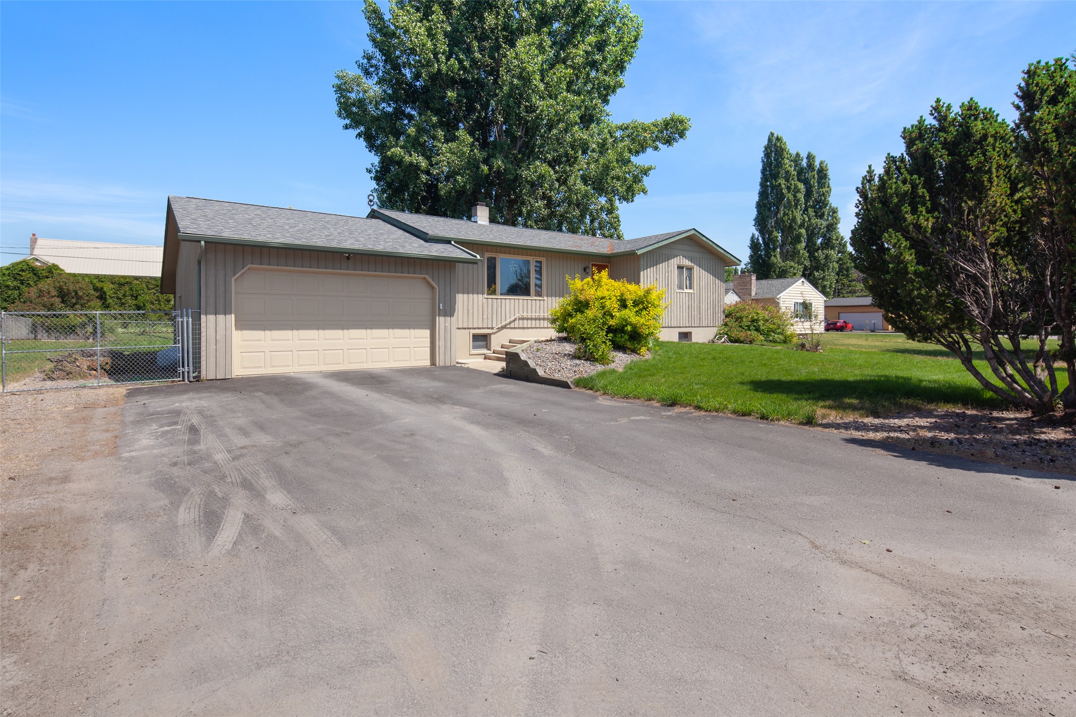 149 Springdale Drive Property Photo 1