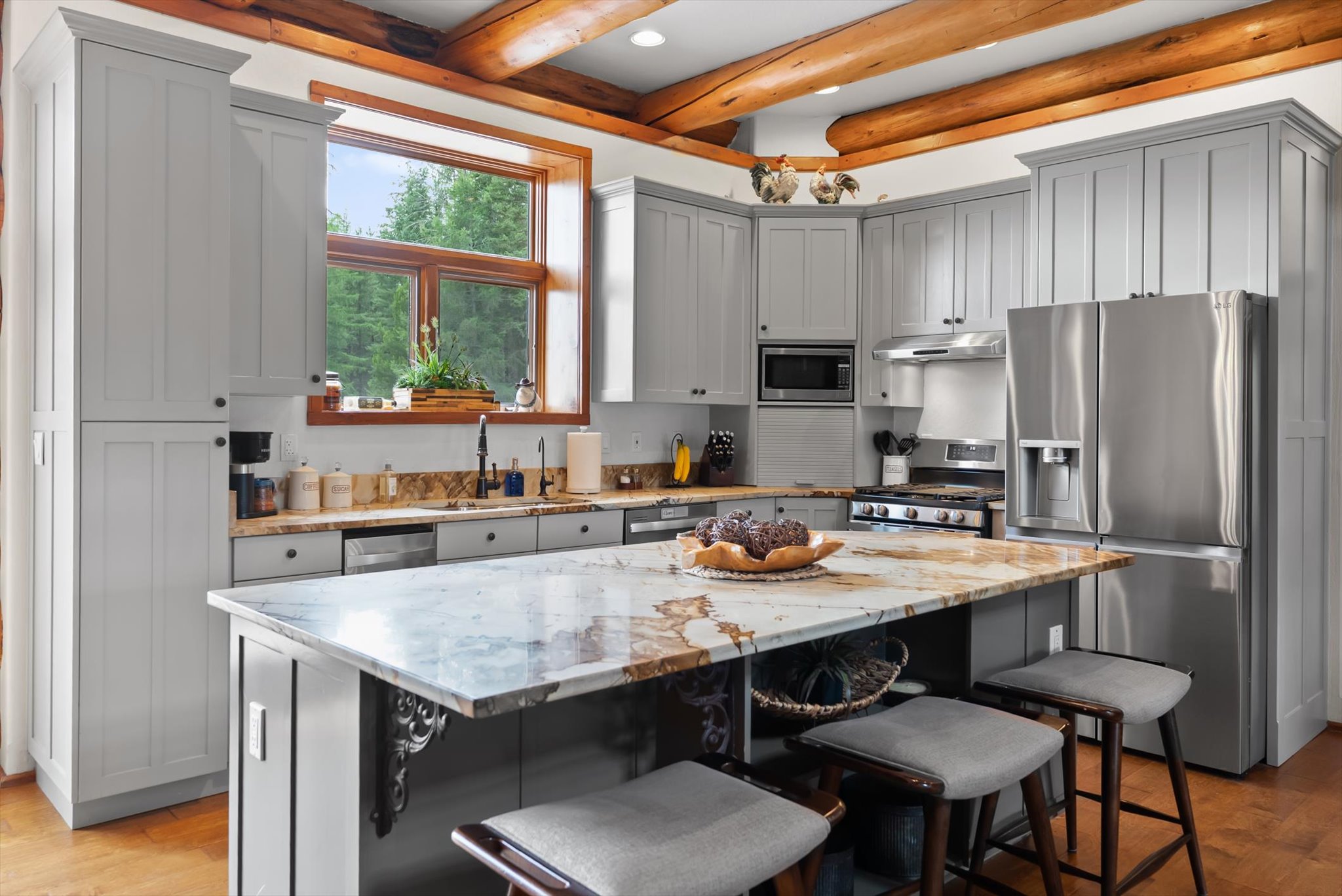 555 & 561 Twin Bridges Road Property Photo 10