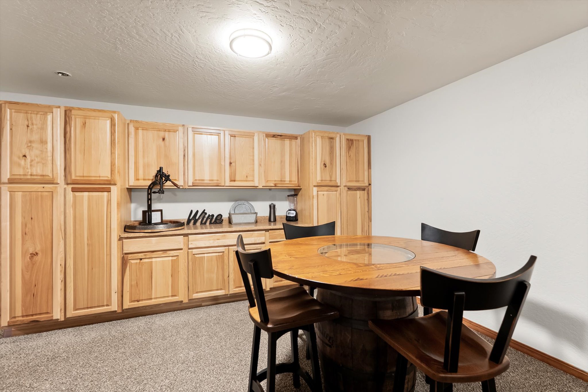 555 & 561 Twin Bridges Road Property Photo 38