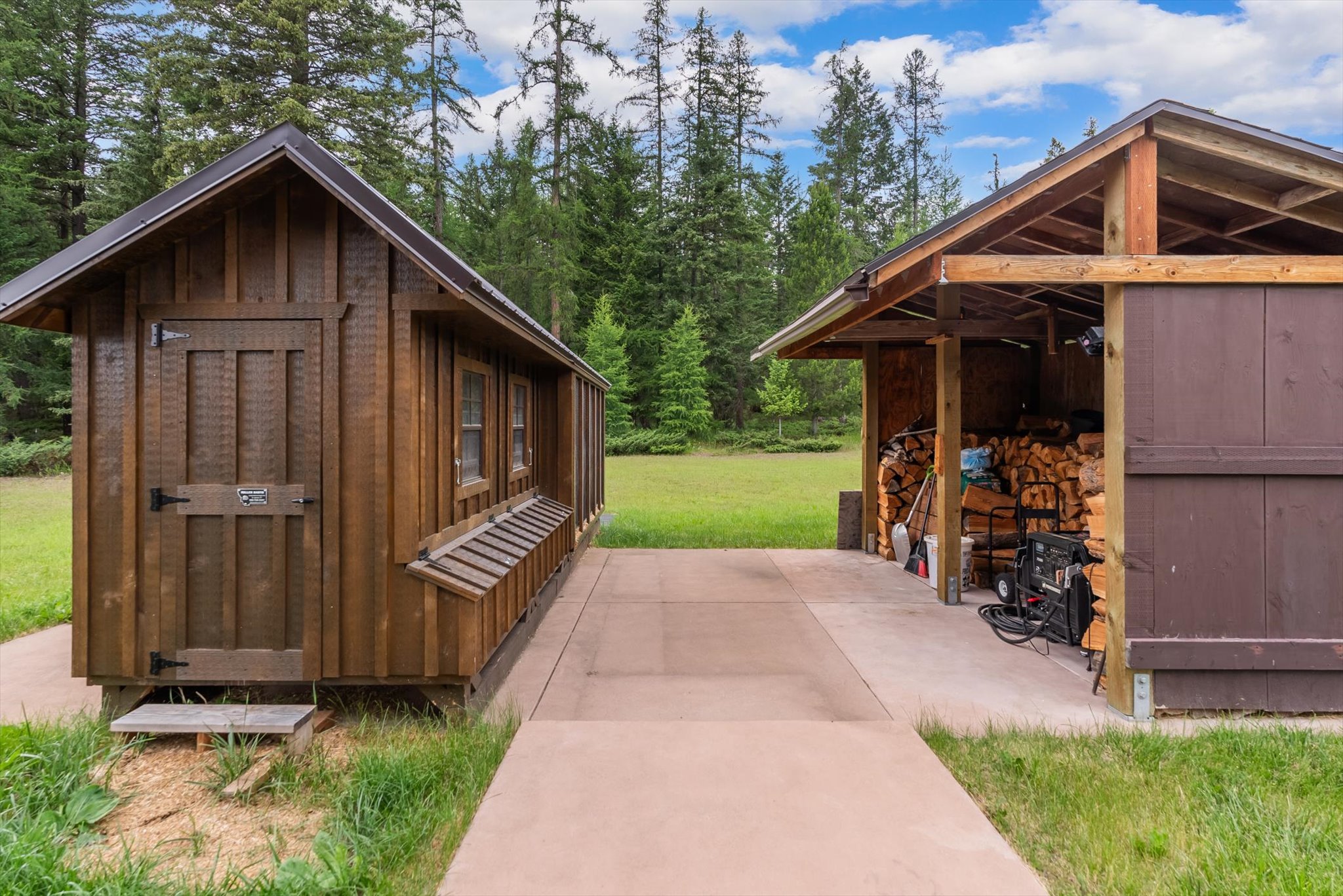 555 & 561 Twin Bridges Road Property Photo 46