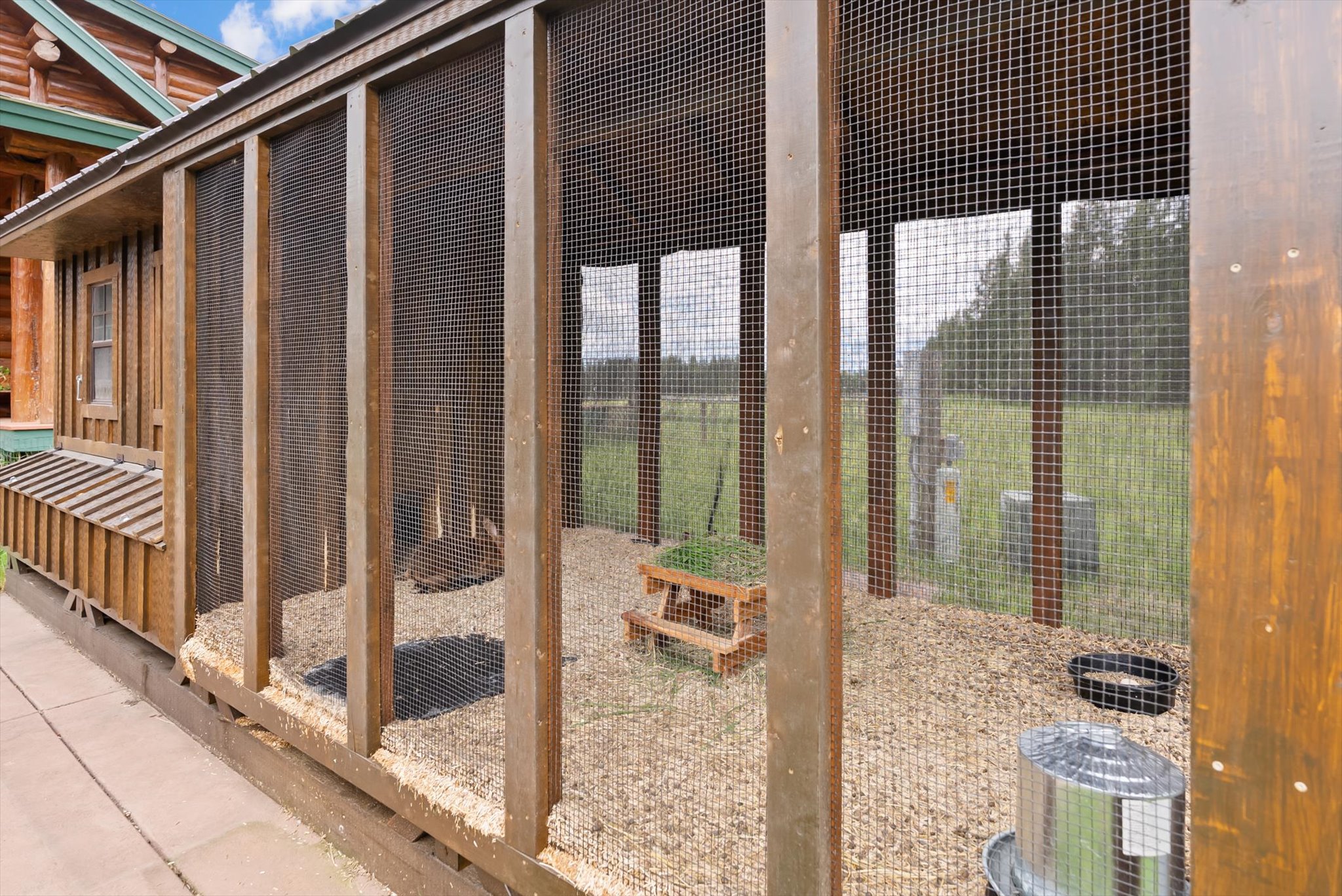 555 & 561 Twin Bridges Road Property Photo 48