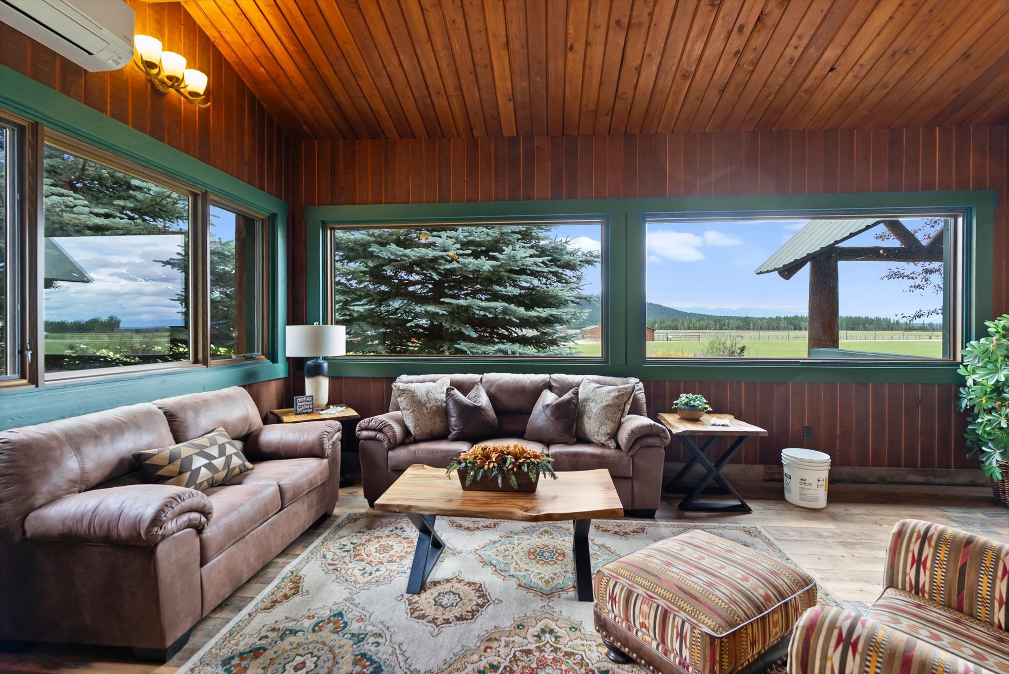 555 & 561 Twin Bridges Road Property Photo 60