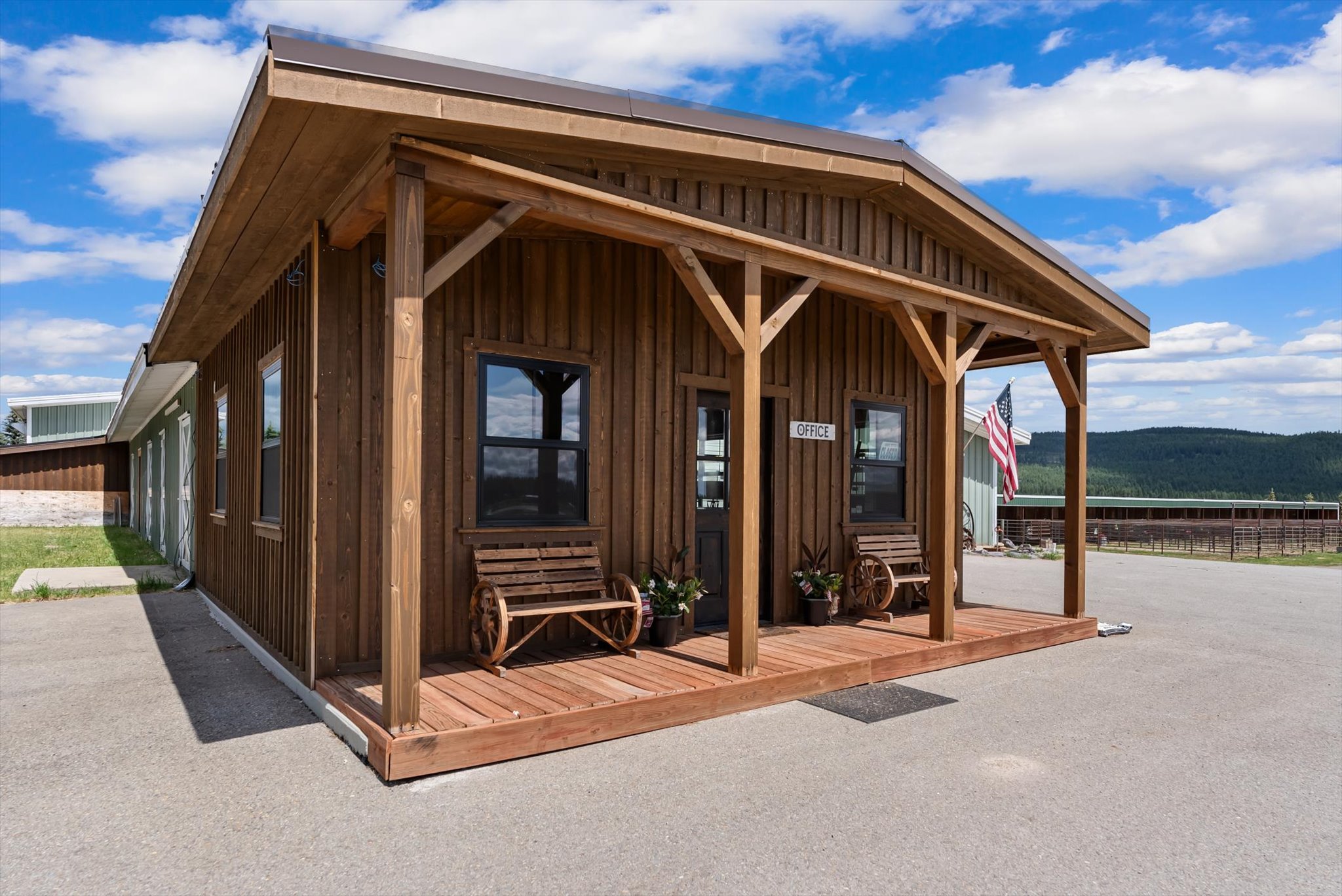 555 & 561 Twin Bridges Road Property Photo 67