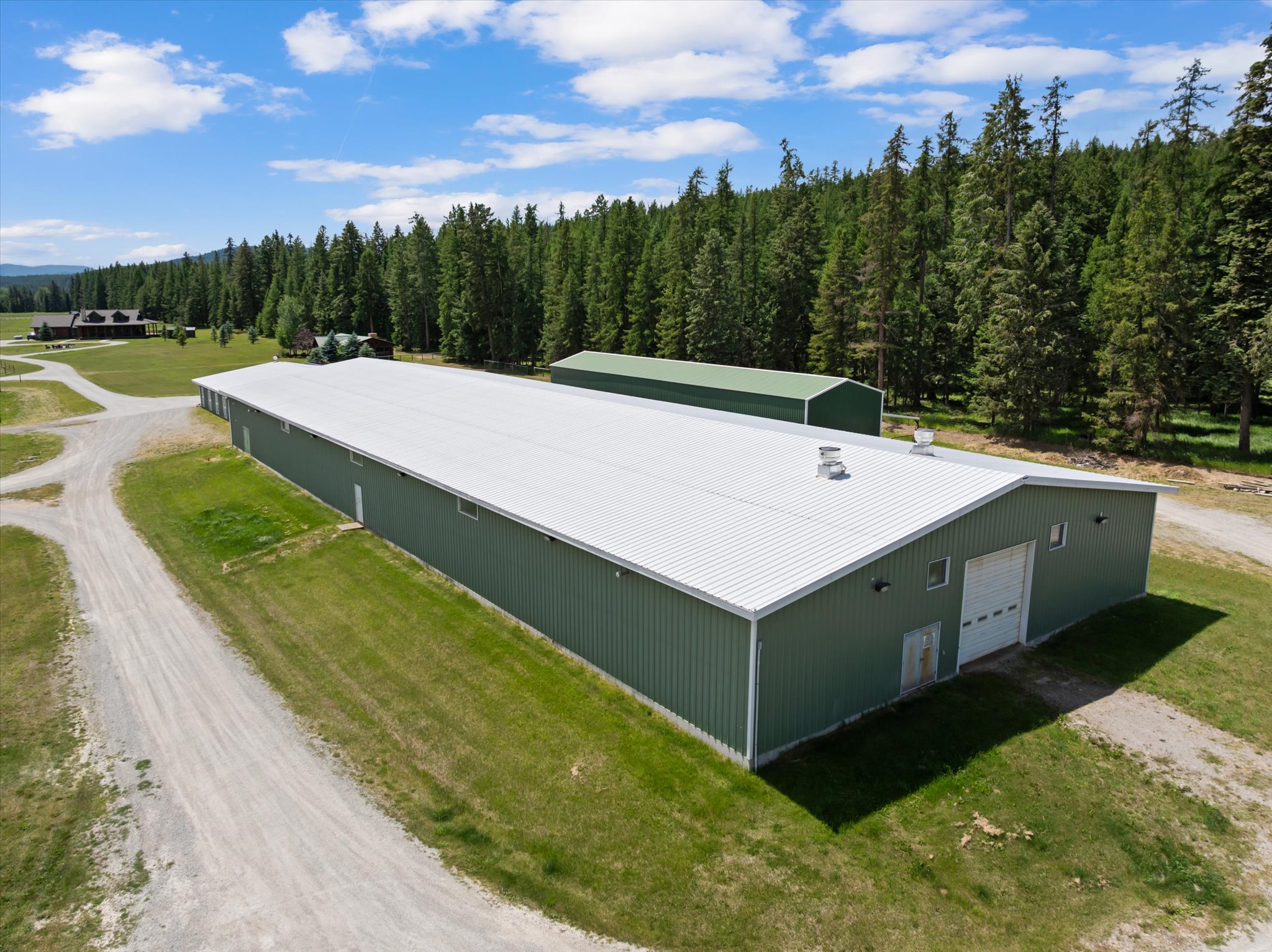 555 & 561 Twin Bridges Road Property Photo 69