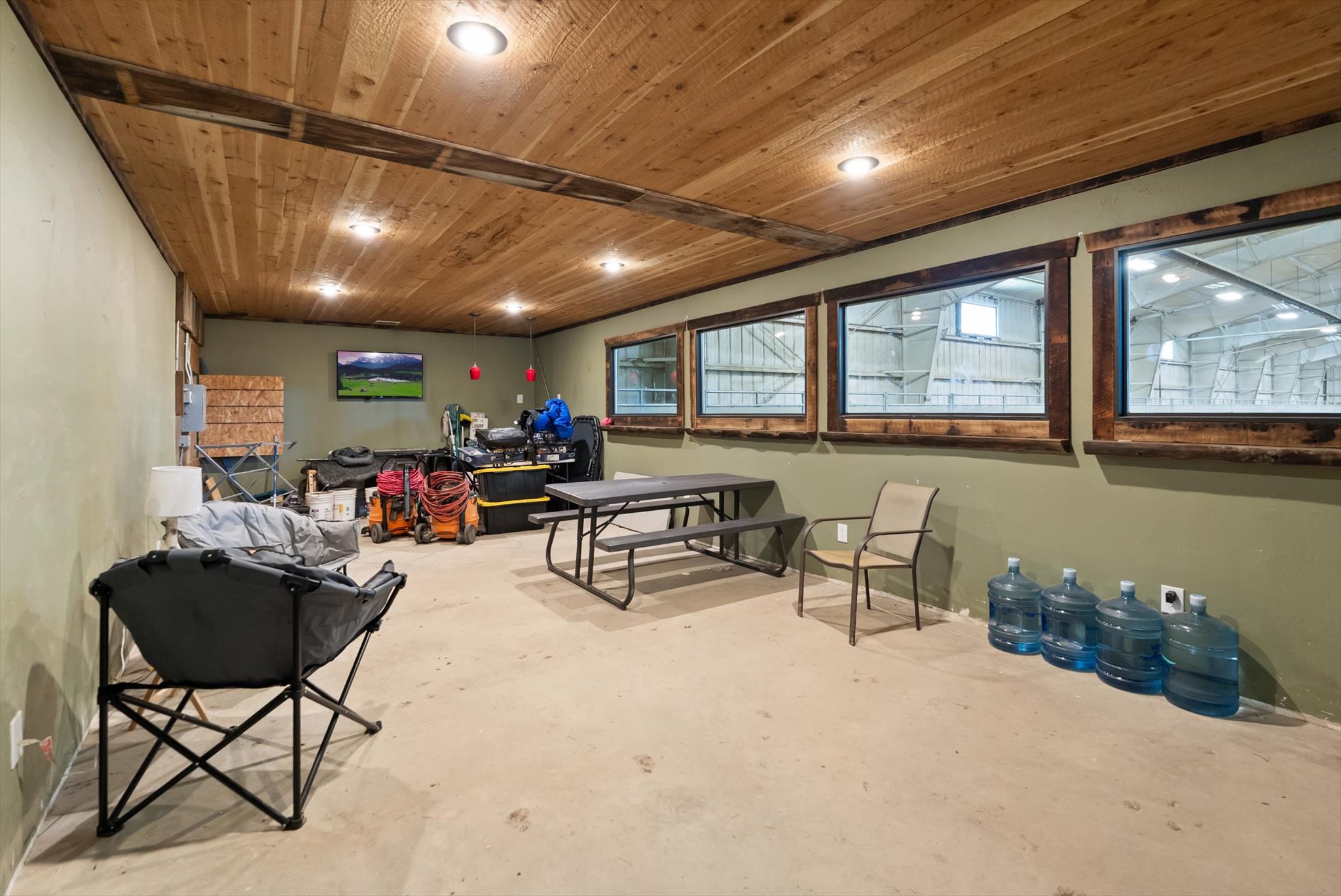 555 & 561 Twin Bridges Road Property Photo 85