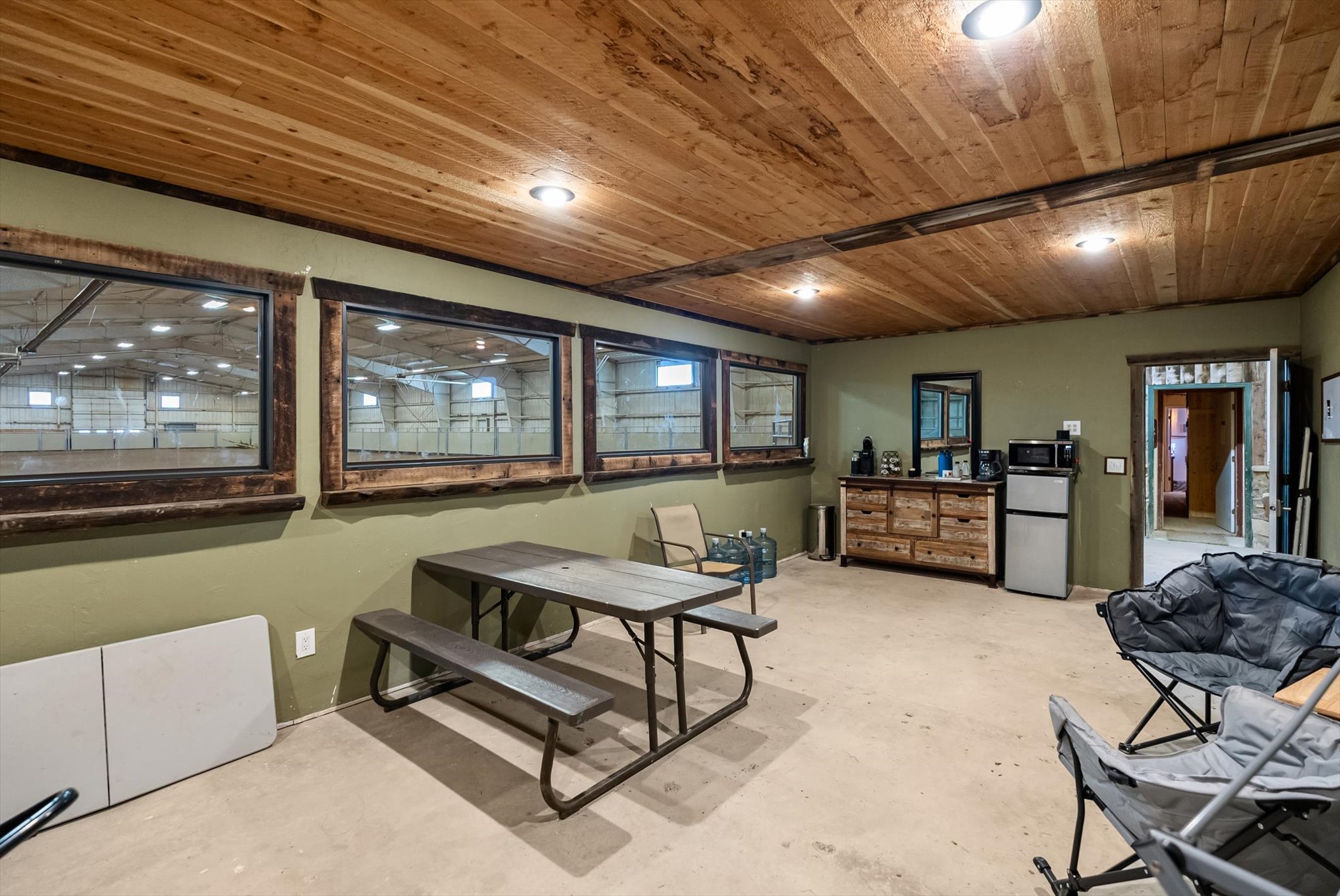 555 & 561 Twin Bridges Road Property Photo 86