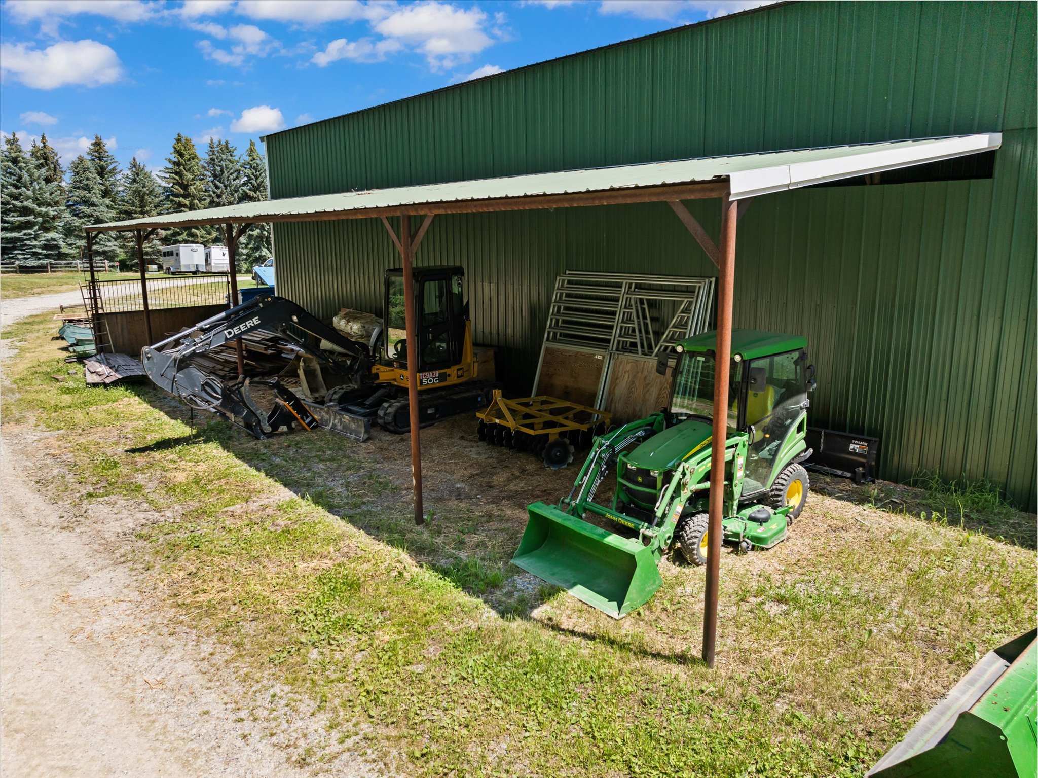 555 & 561 Twin Bridges Road Property Photo 97