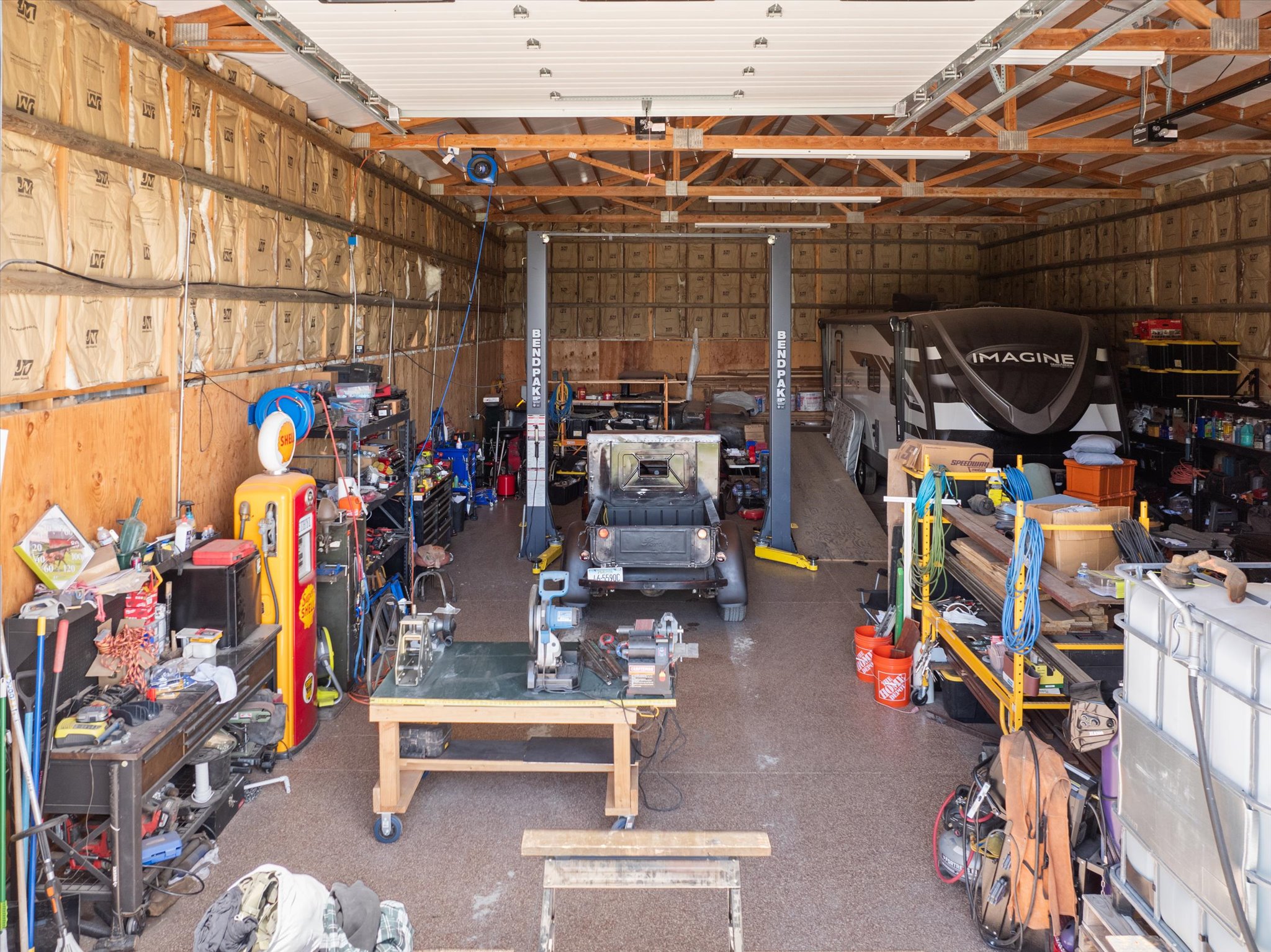 555 & 561 Twin Bridges Road Property Photo 101