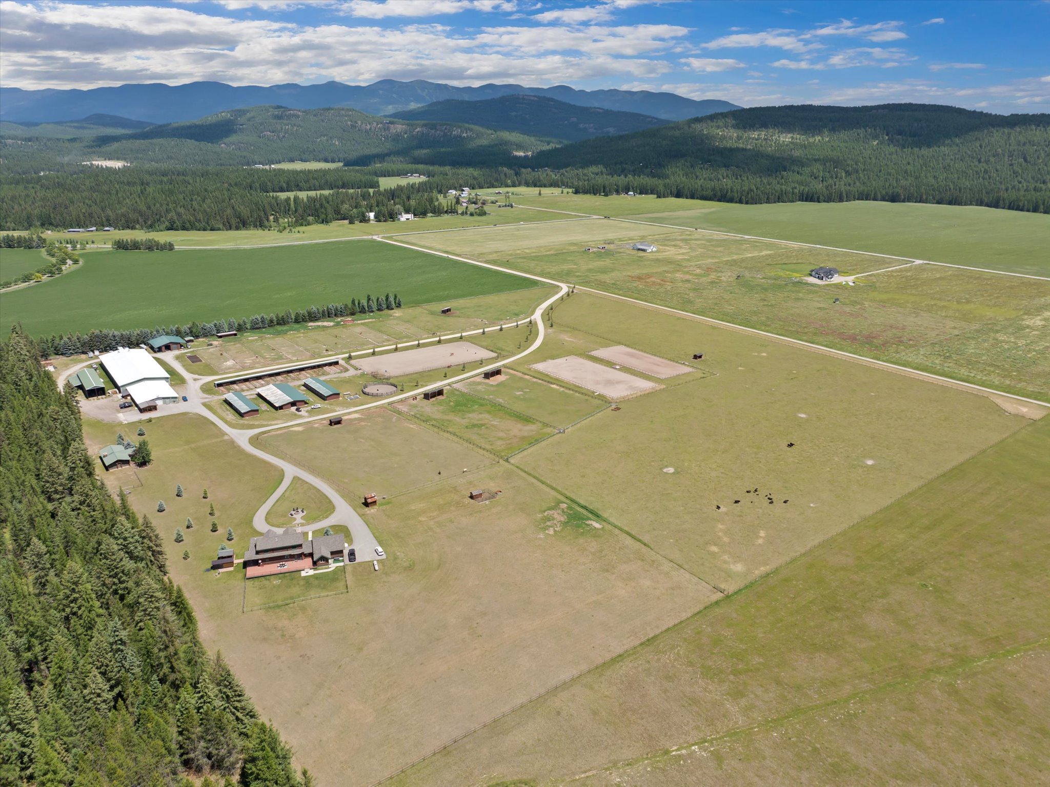 555 & 561 Twin Bridges Road Property Photo 123