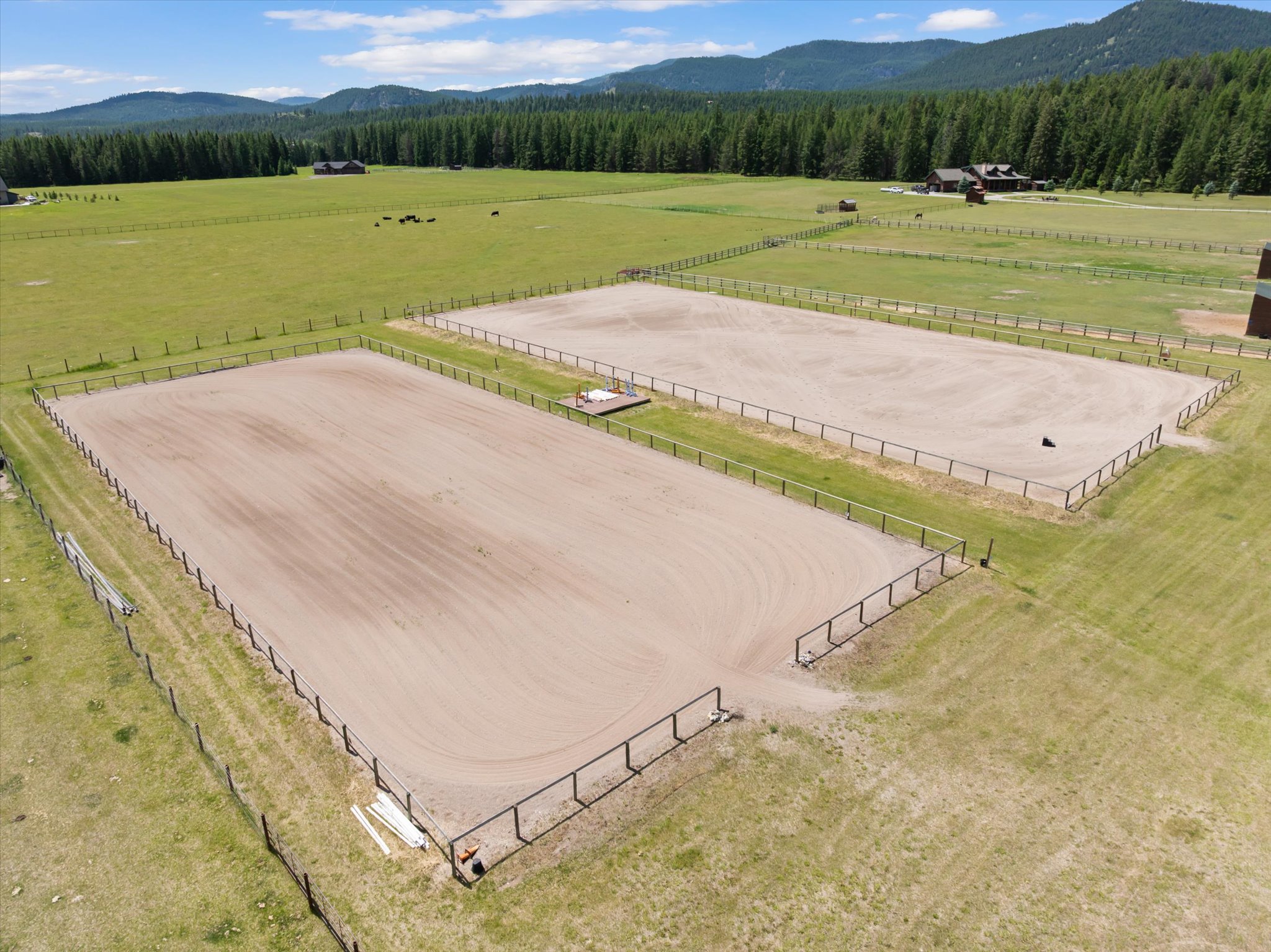 555 & 561 Twin Bridges Road Property Photo 127