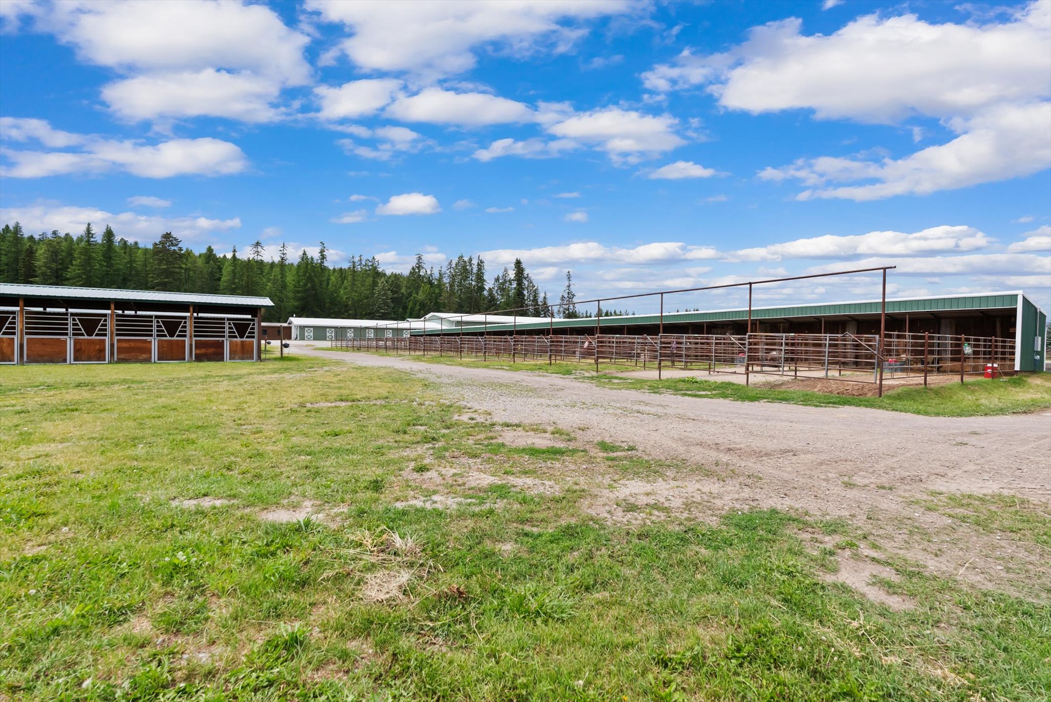 555 & 561 Twin Bridges Road Property Photo 133