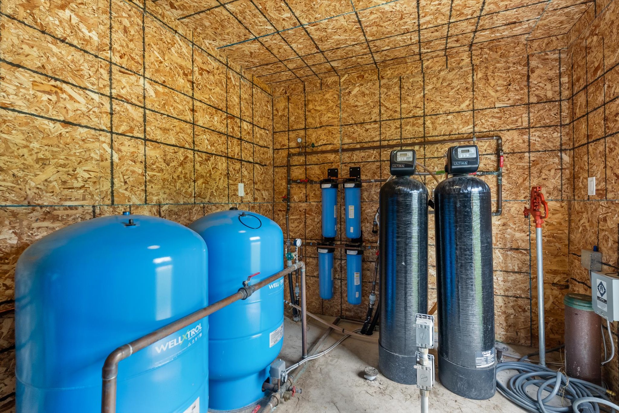 555 & 561 Twin Bridges Road Property Photo 142