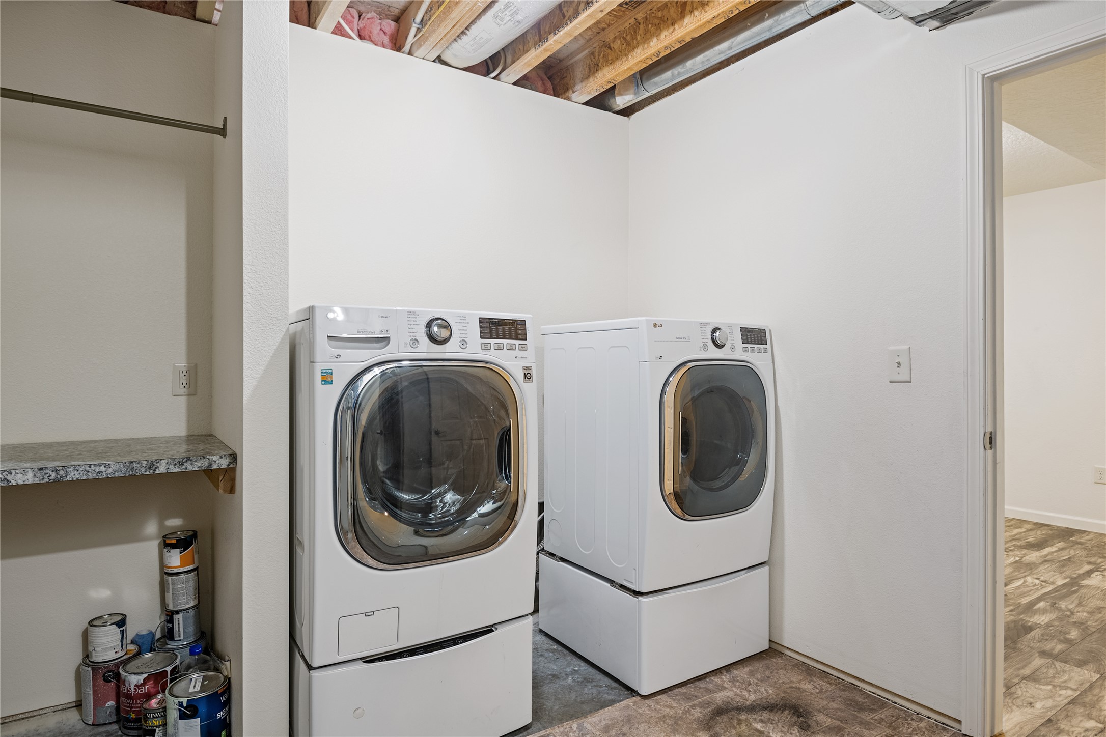 2218 Burlington Avenue Property Photo 31