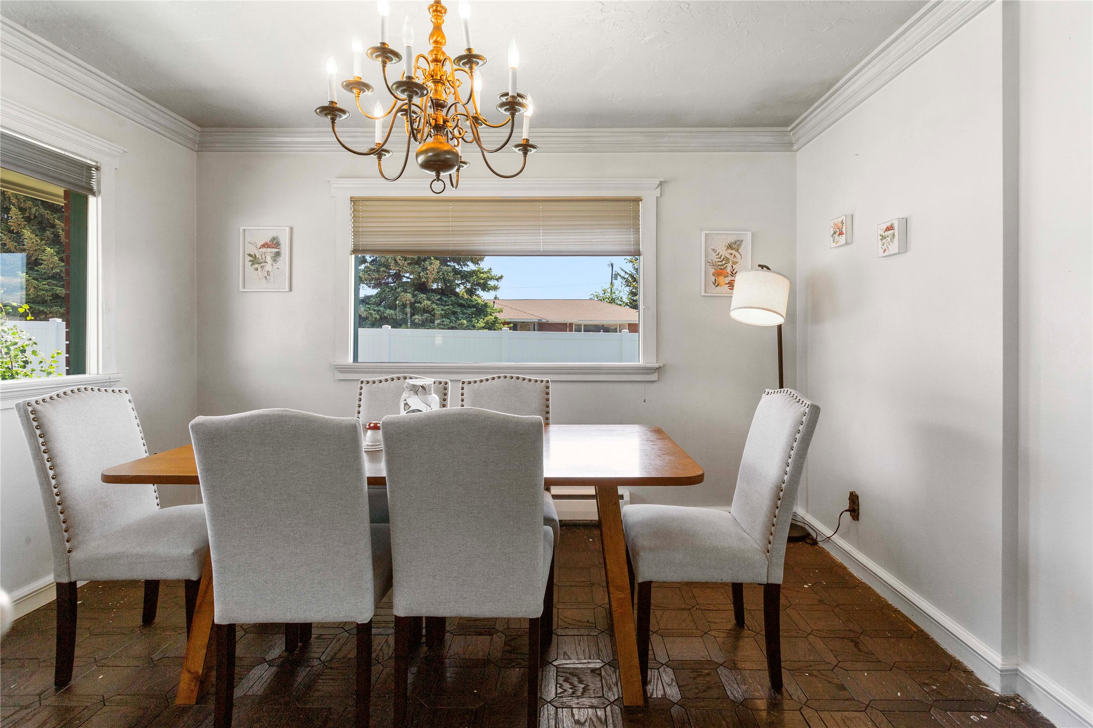 2212 Gladstone Avenue Property Photo 8