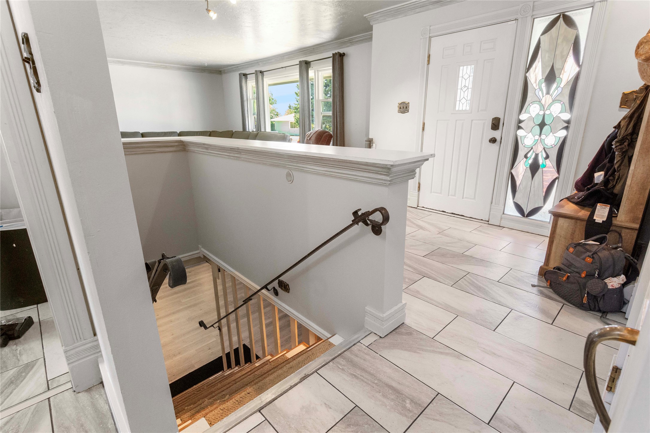 2212 Gladstone Avenue Property Photo 25