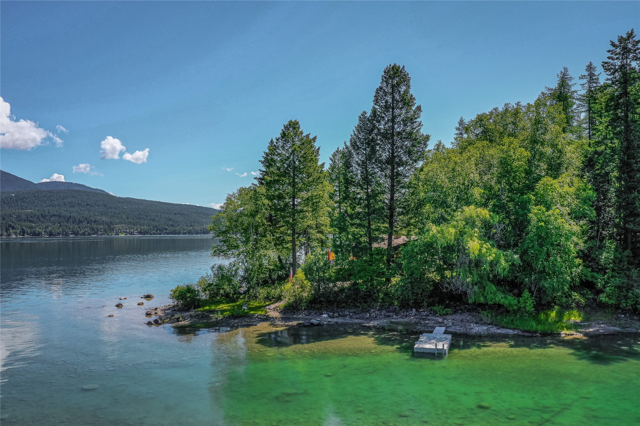 1825 W Lakeshore Drive Property Photo 4