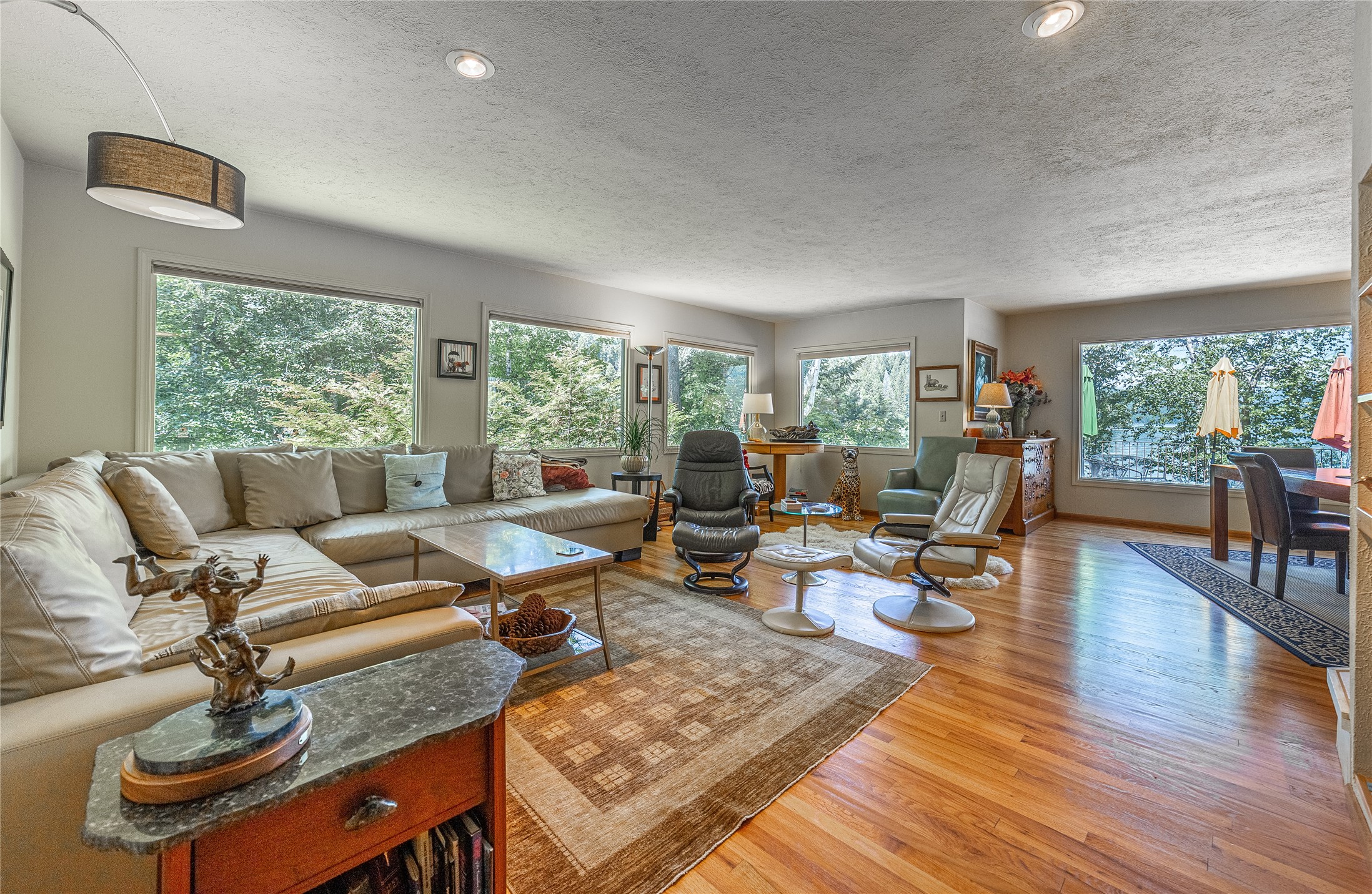 1825 W Lakeshore Drive Property Photo 28