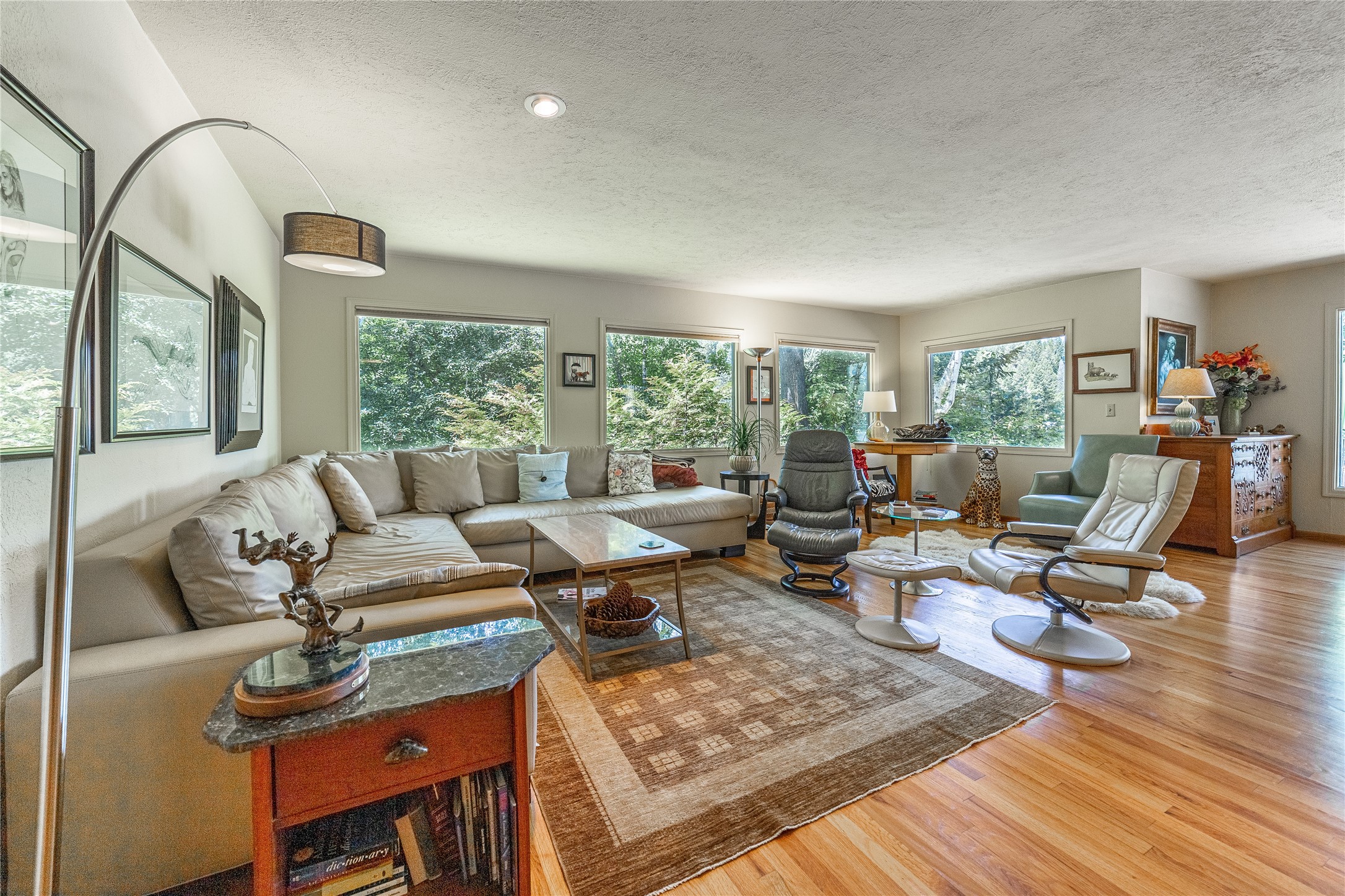 1825 W Lakeshore Drive Property Photo 33