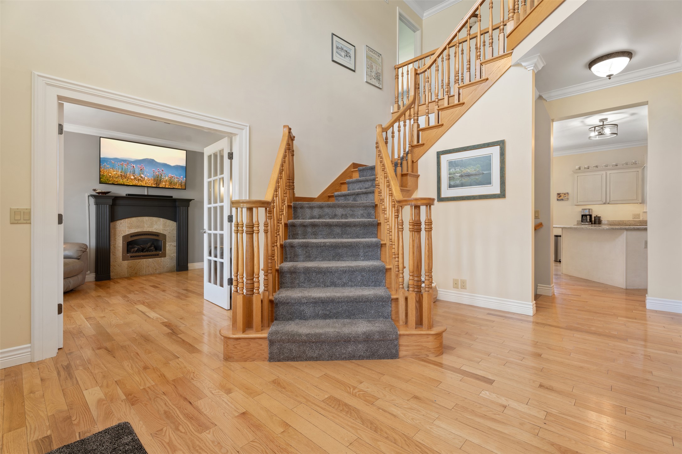 8489 Wise River Road Property Photo 6