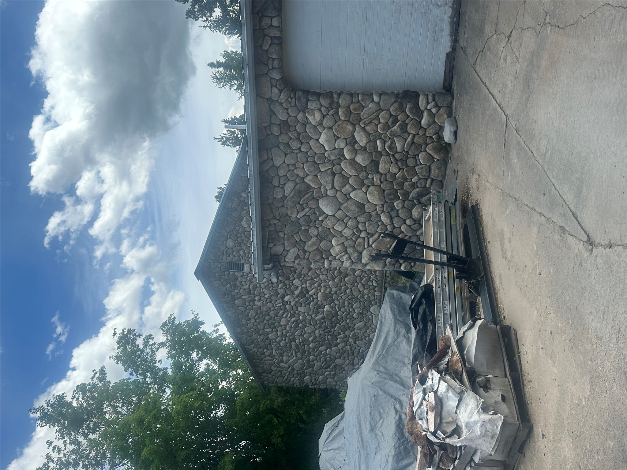200 Blodgett Camp Property Photo 8