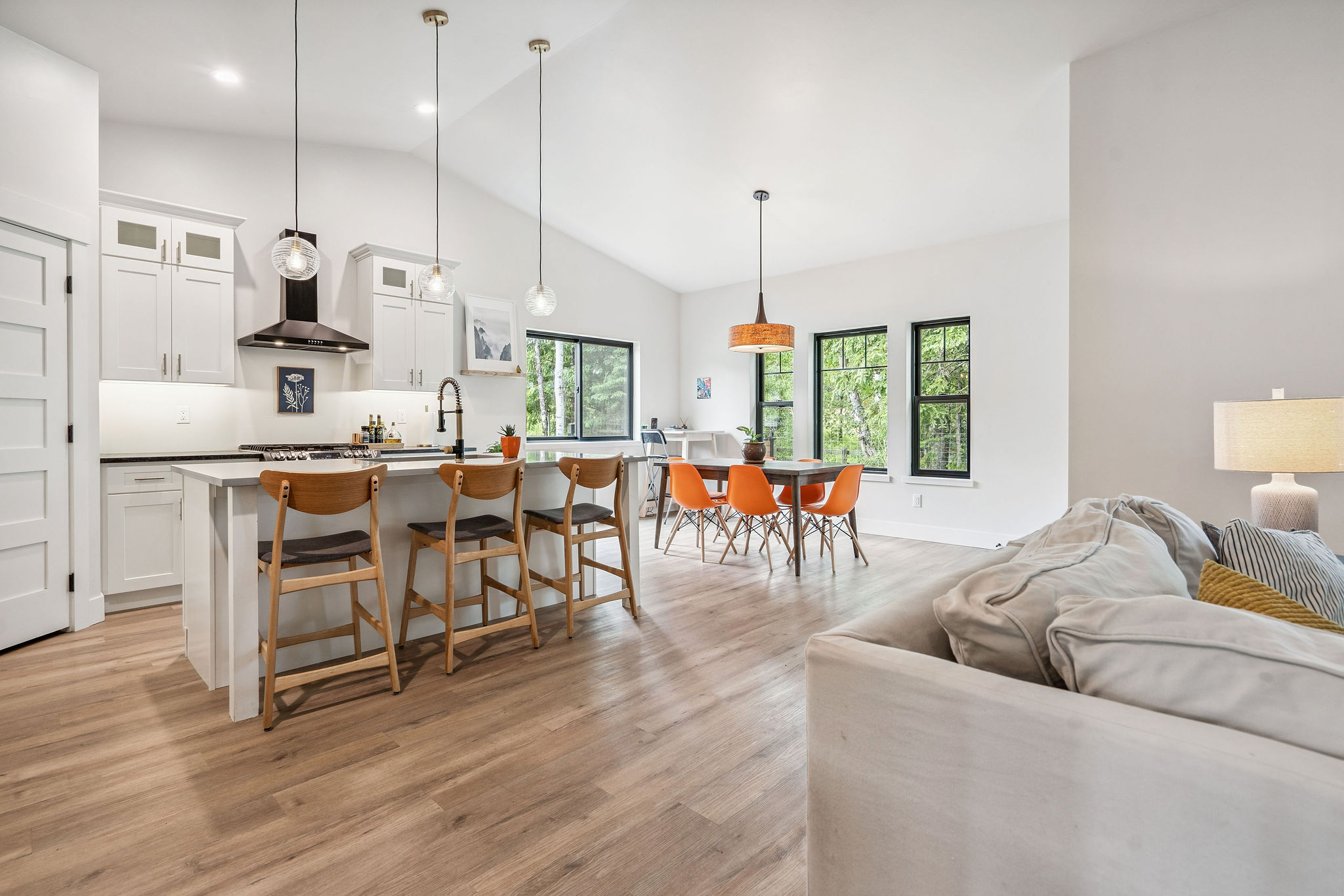 172 Brimstone Drive Property Photo 6