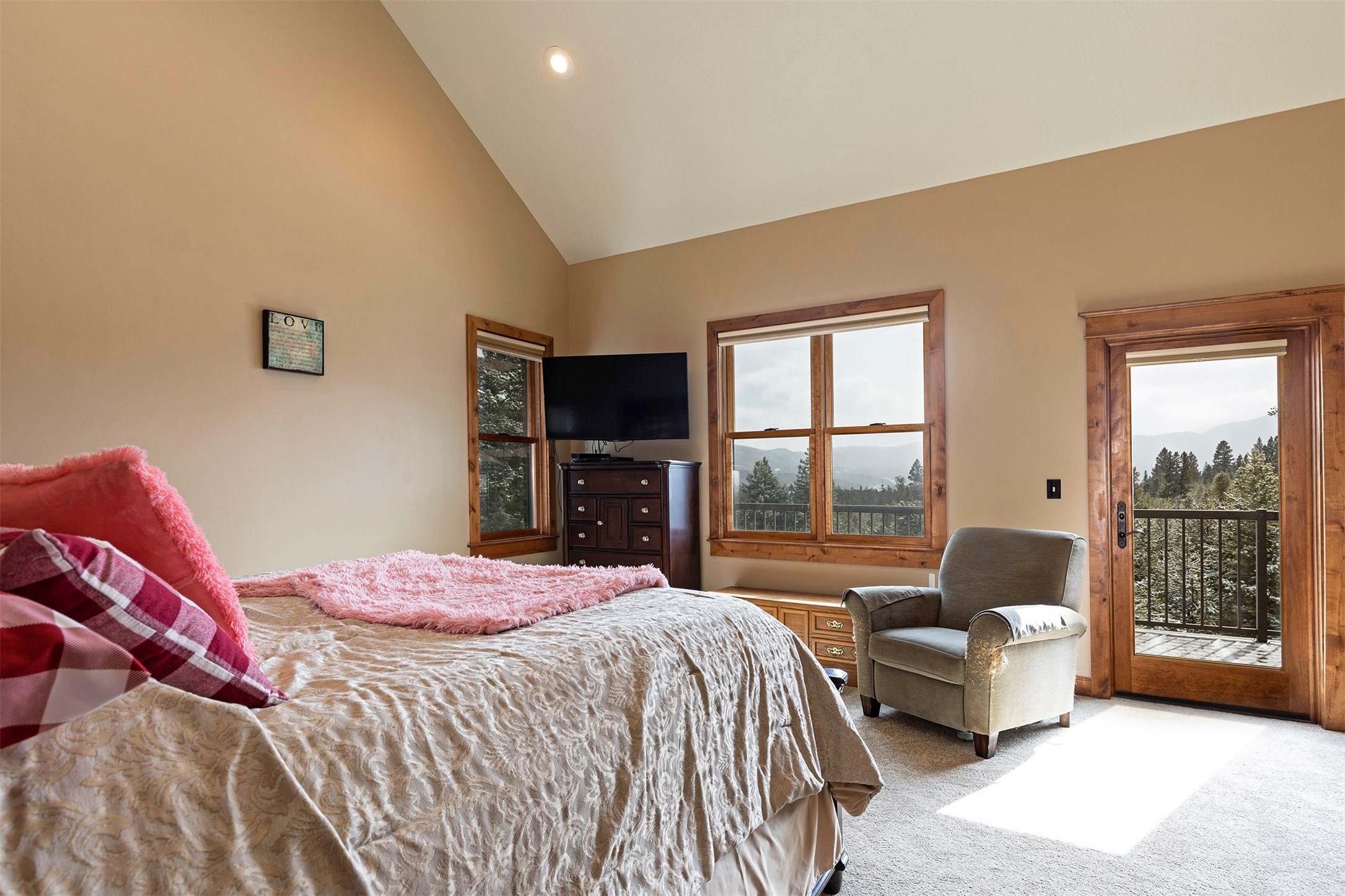 427 Roosevelt Drive Property Photo 13