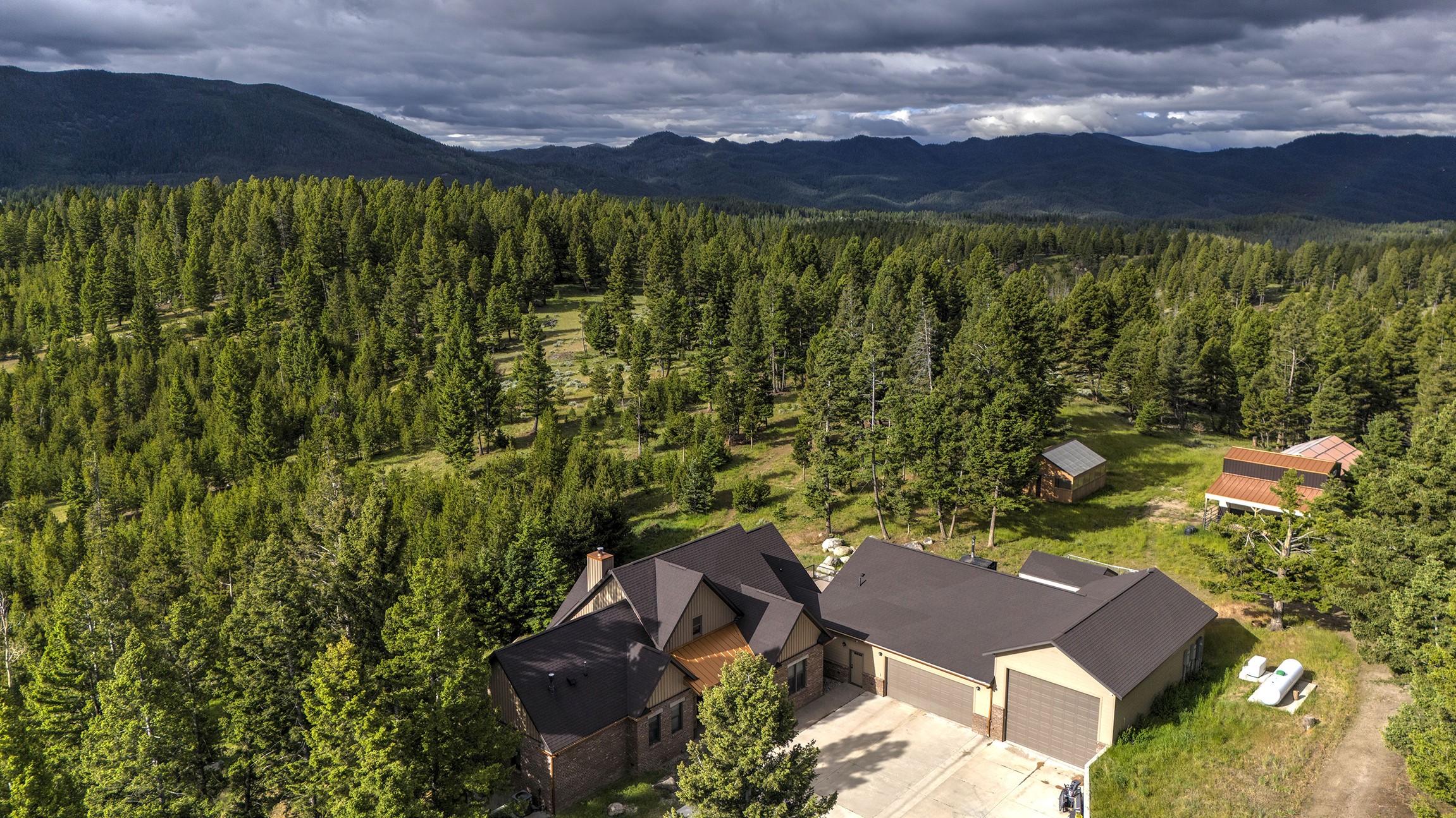 427 Roosevelt Drive Property Photo 37