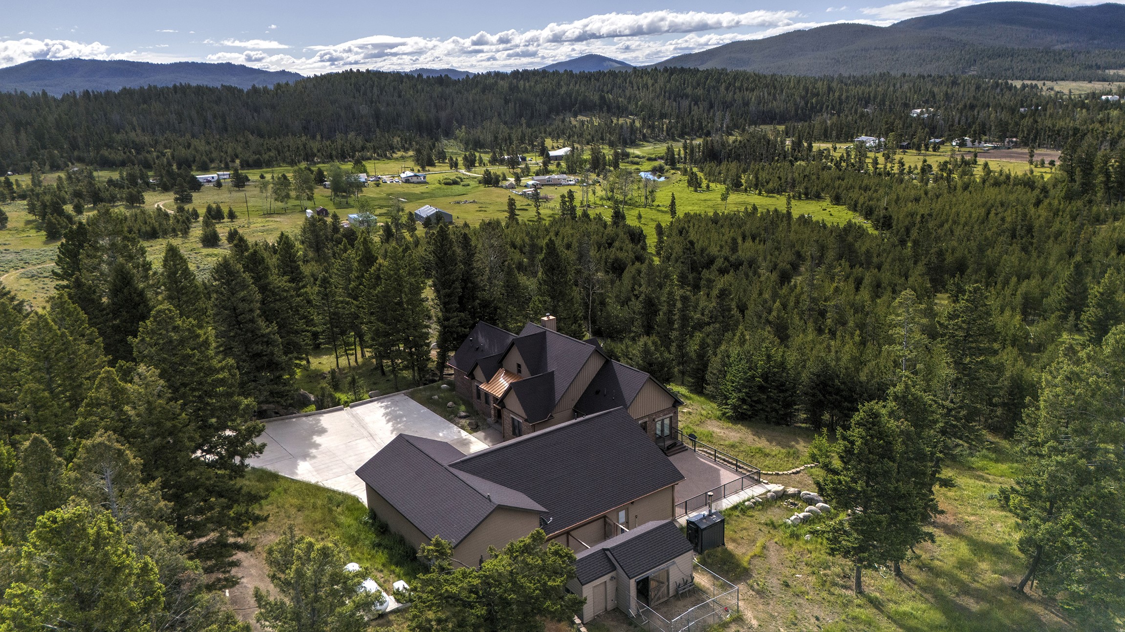 427 Roosevelt Drive Property Photo 41