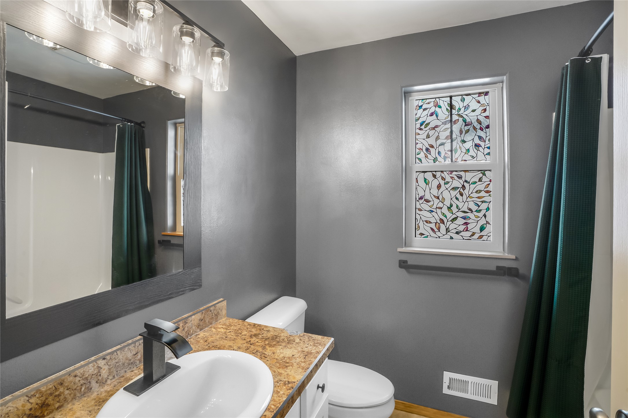 1721 Montana Street Property Photo 17