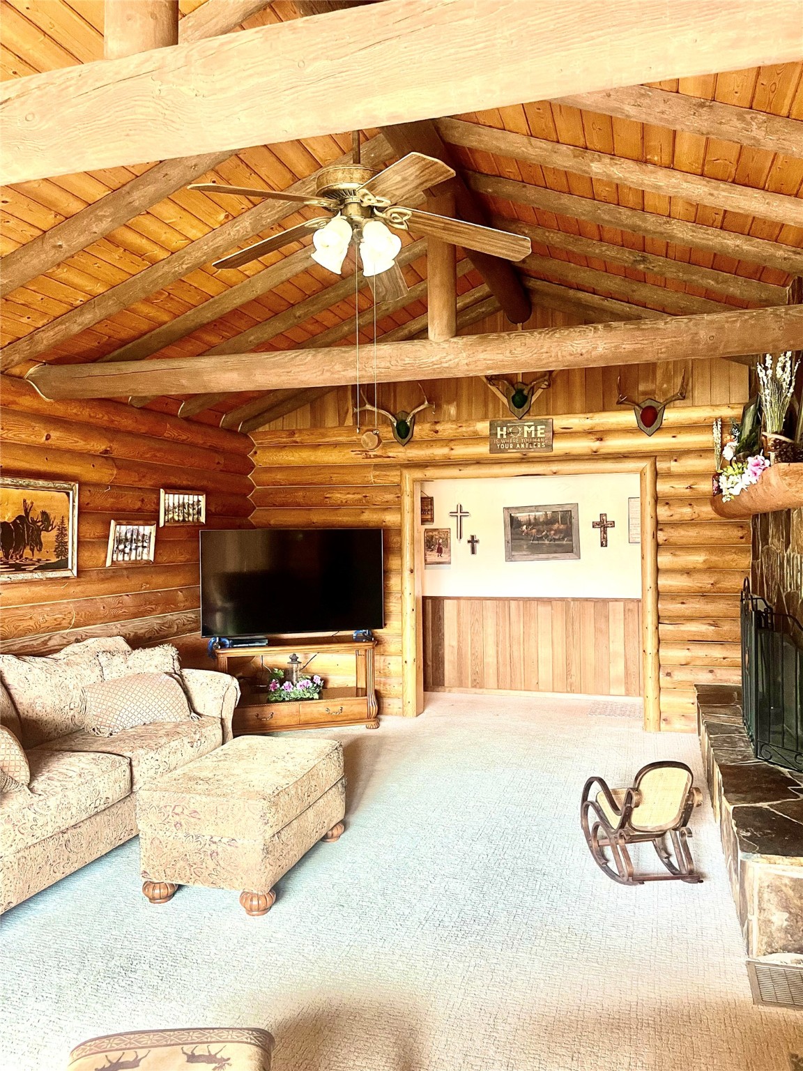 1519 Blue Slide Road Property Photo 4