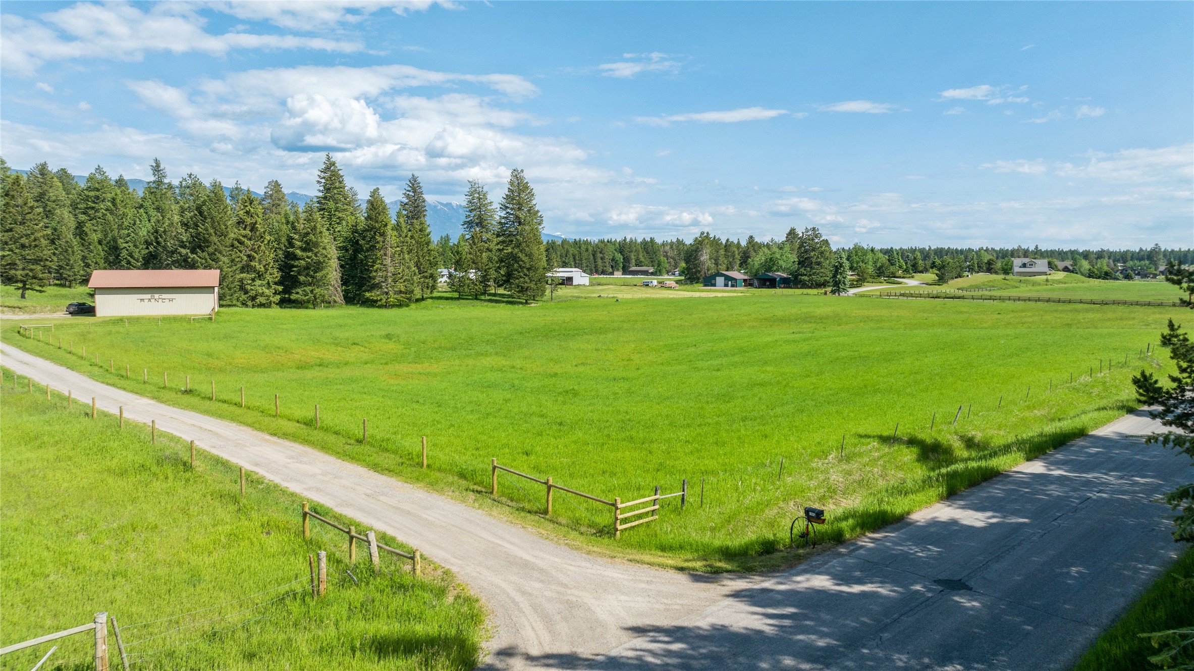 1995 Conn Road Property Photo 3