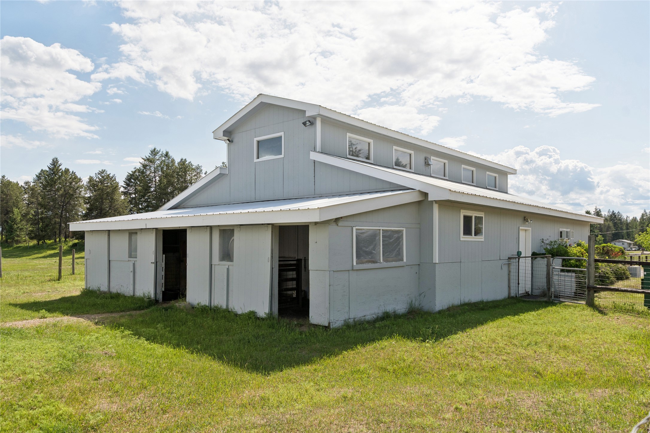 1995 Conn Road Property Photo 5