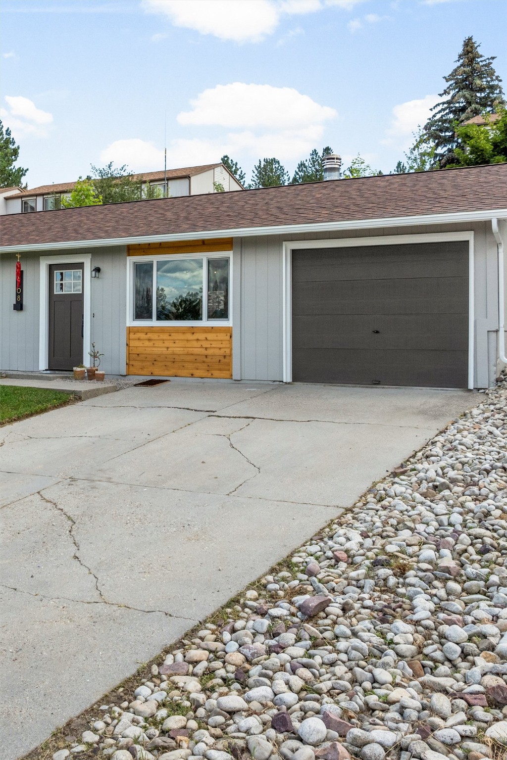 5108 Skyview Drive Property Photo 5