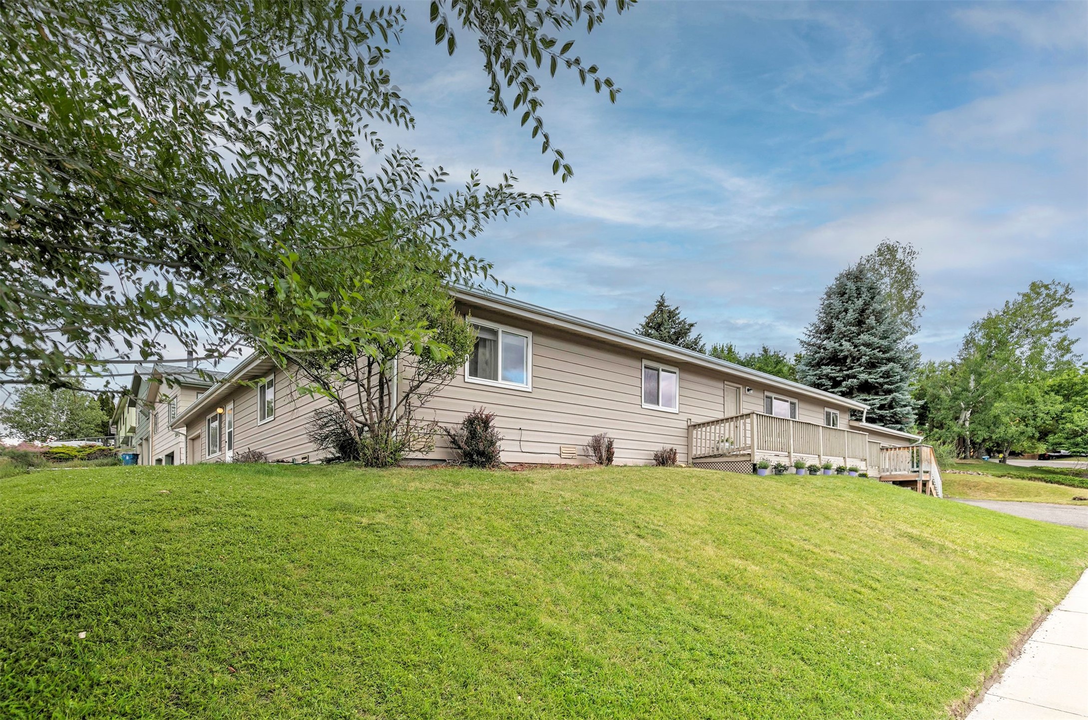 2511 55th Street Property Photo 1