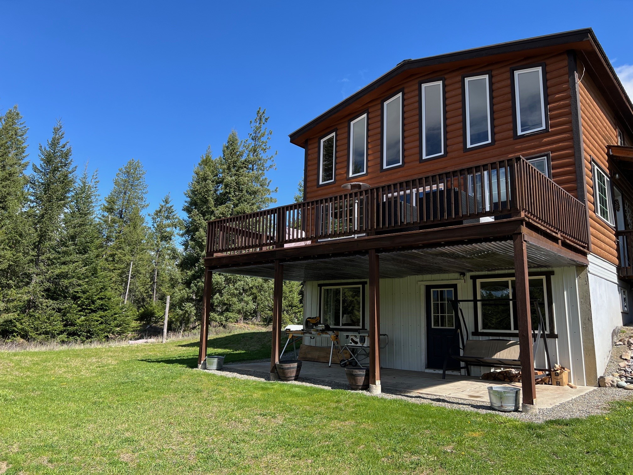 385 Stateline Drive Property Photo 1