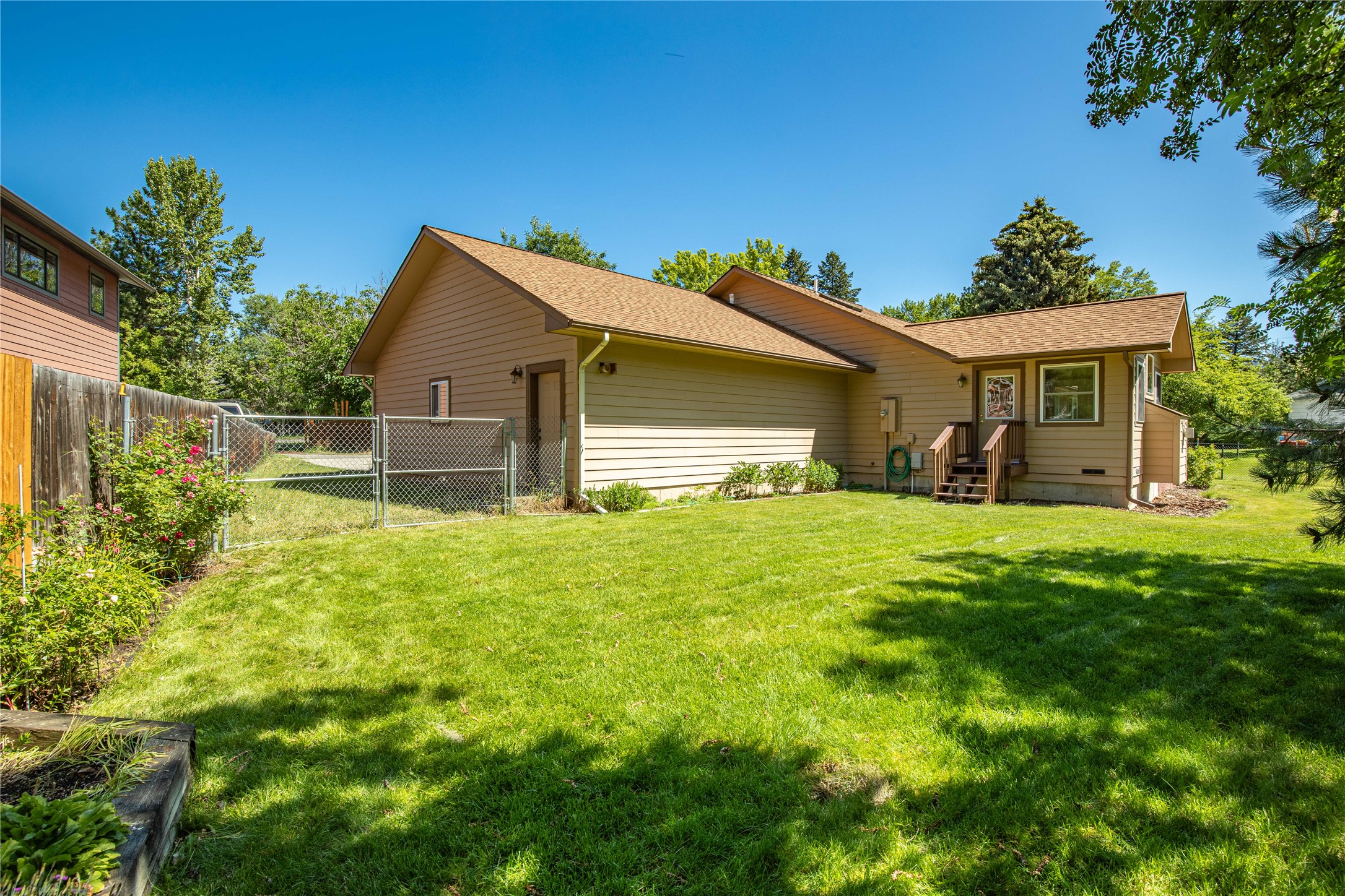 521 Arbor Drive Property Photo 13