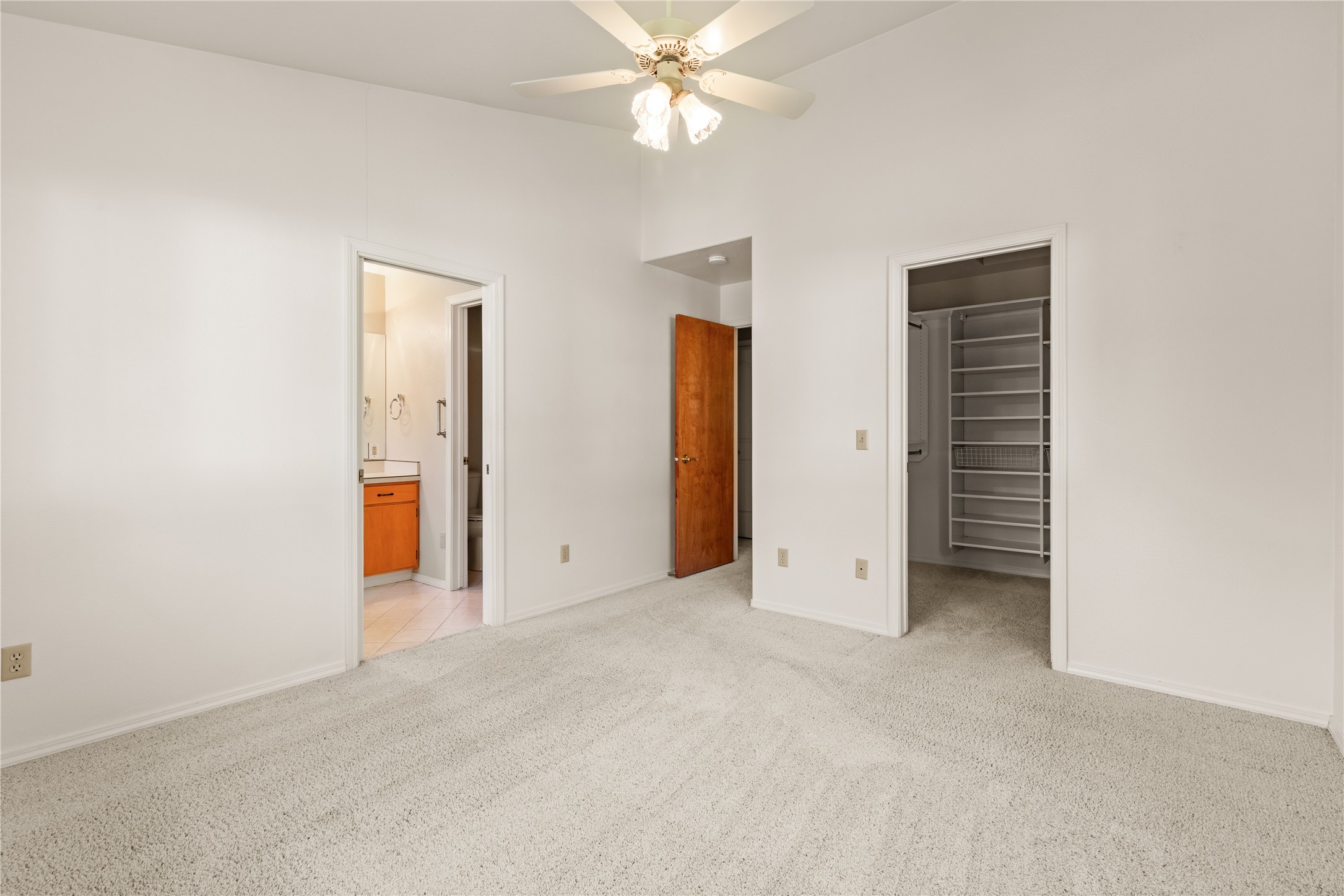 521 Arbor Drive Property Photo 28