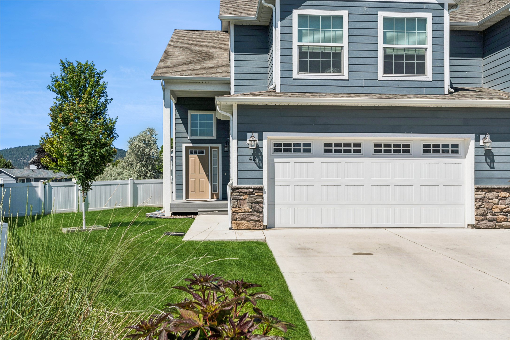 42 Muskrat Drive Property Photo 1