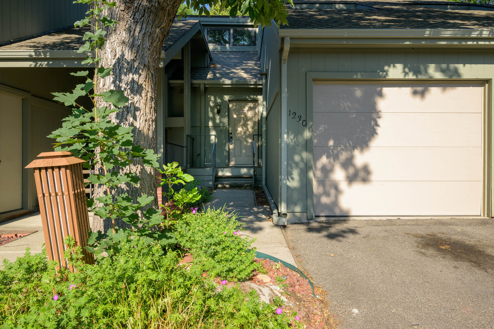 1230 Clark Avenue Property Photo 1
