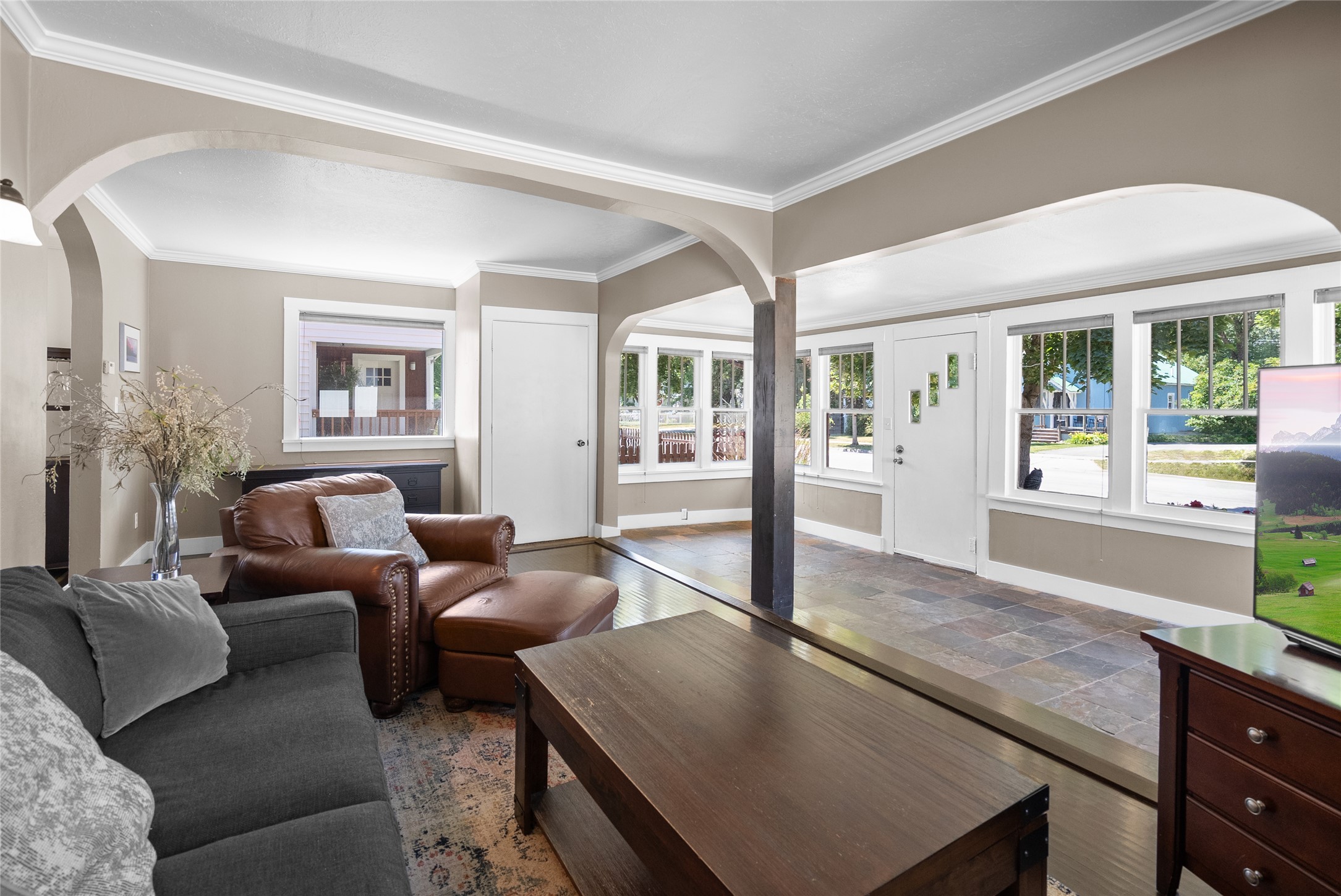 625 Columbia Avenue Property Photo 9