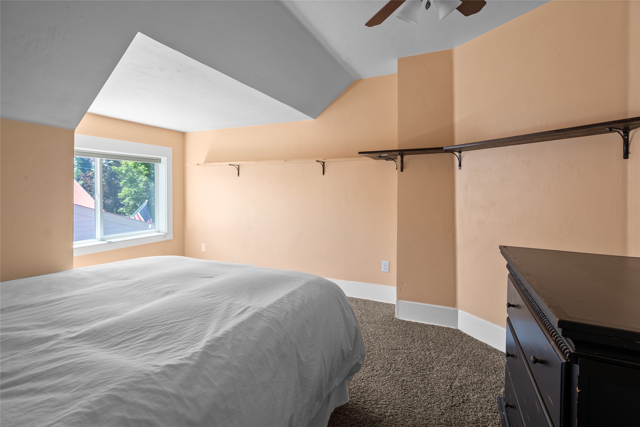 625 Columbia Avenue Property Photo 22