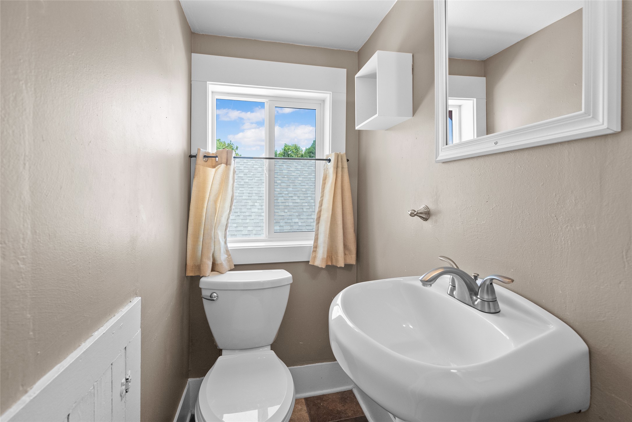 625 Columbia Avenue Property Photo 24