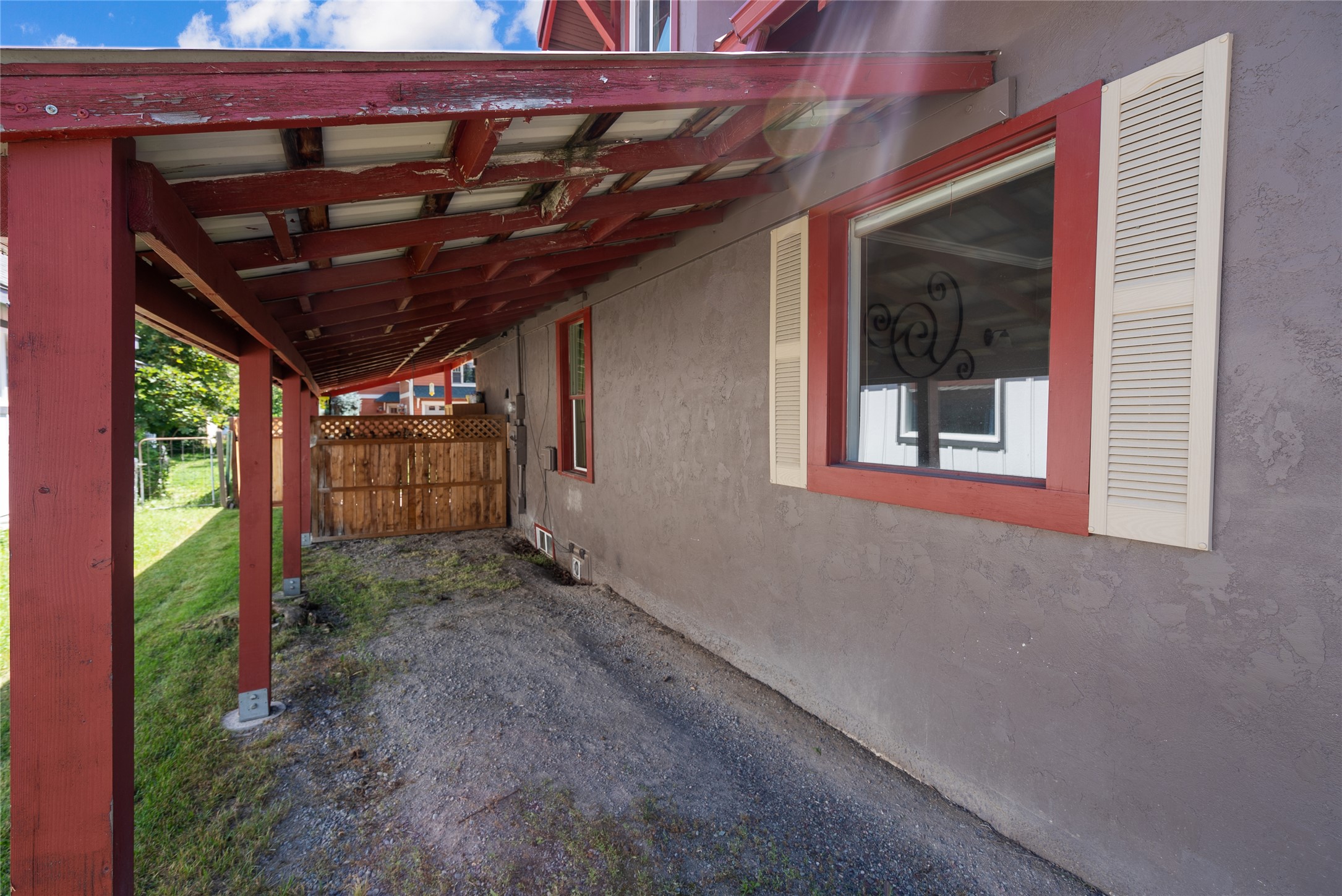 625 Columbia Avenue Property Photo 29