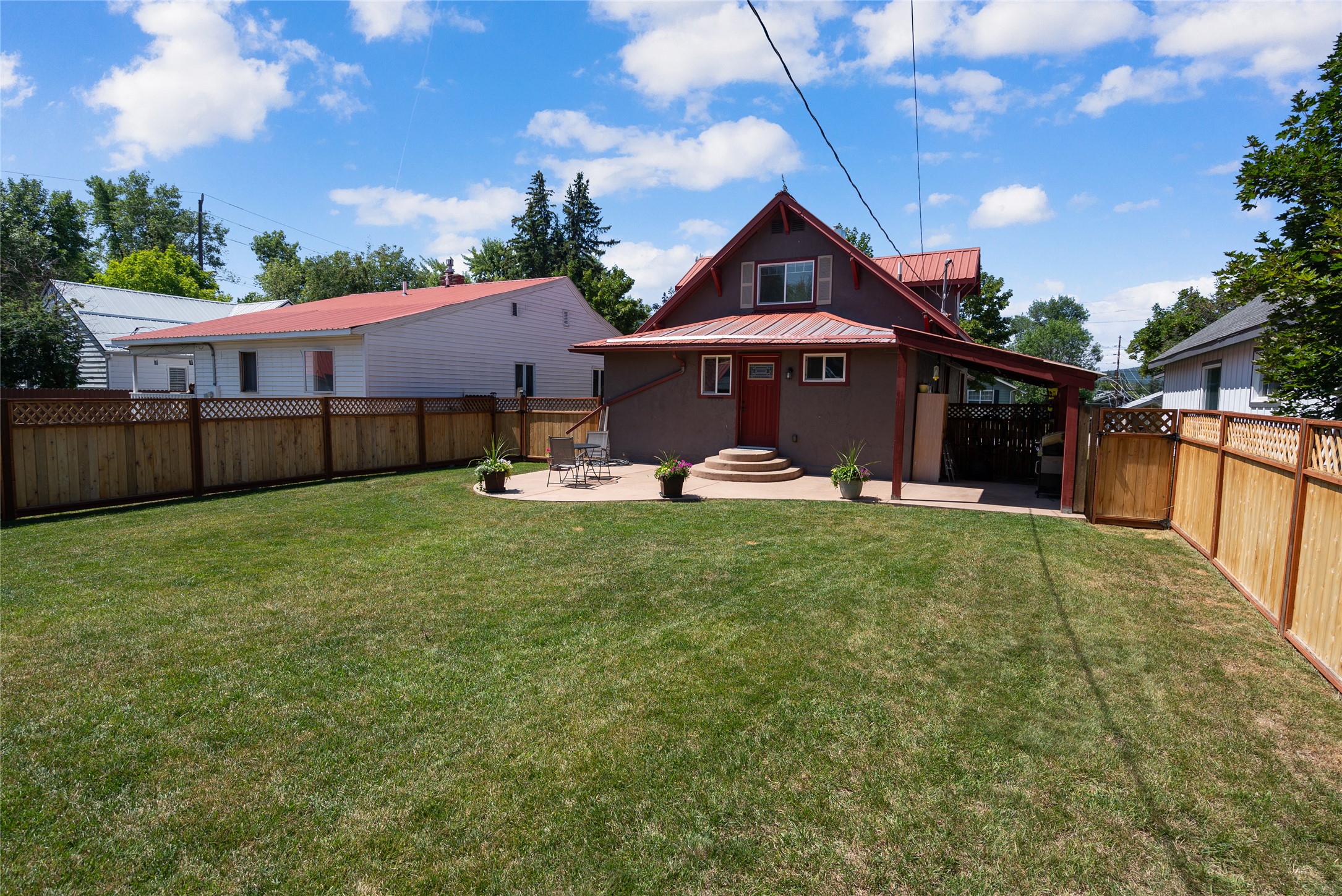 625 Columbia Avenue Property Photo 35