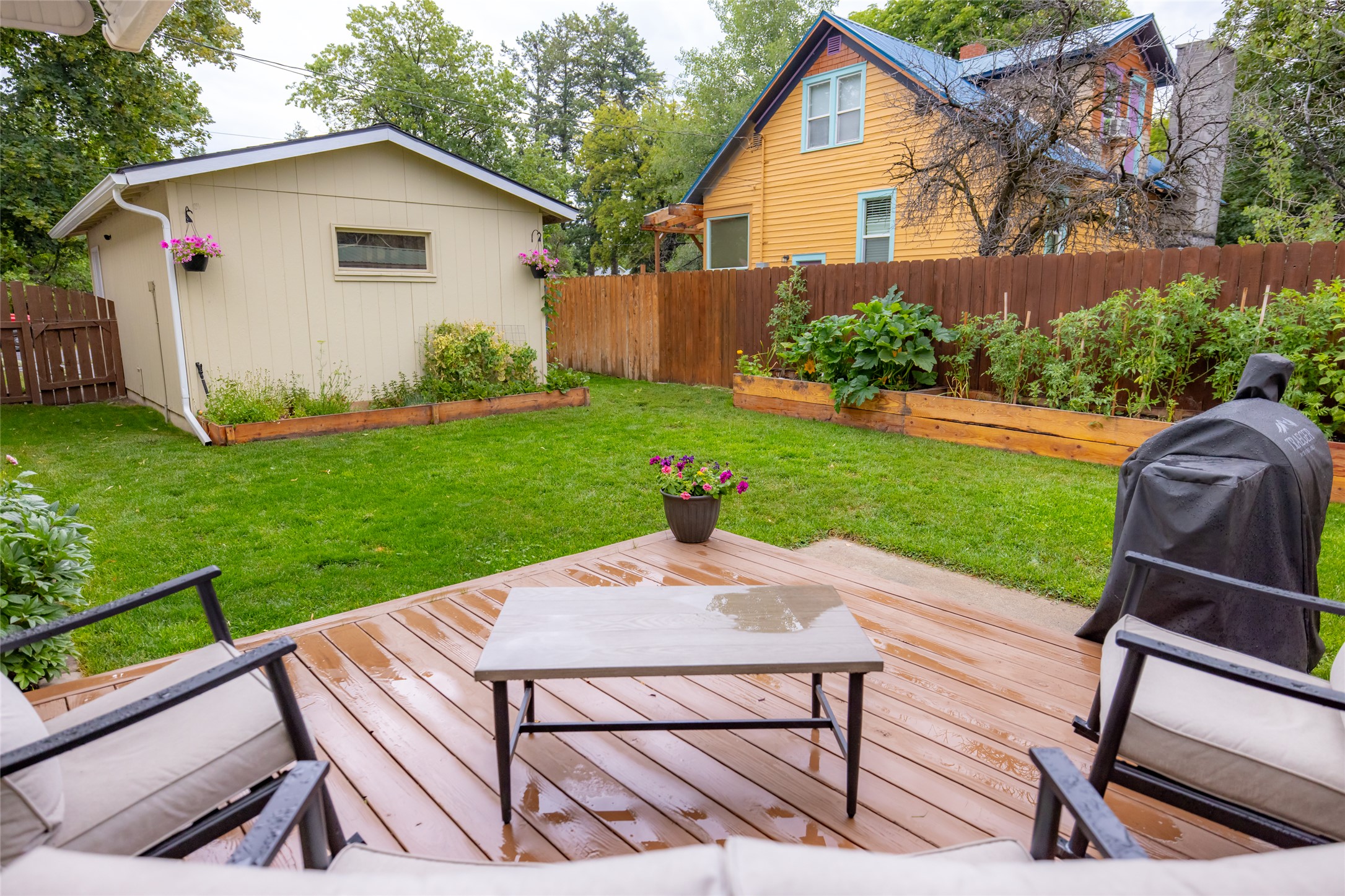 330 12th Street E Property Photo 37