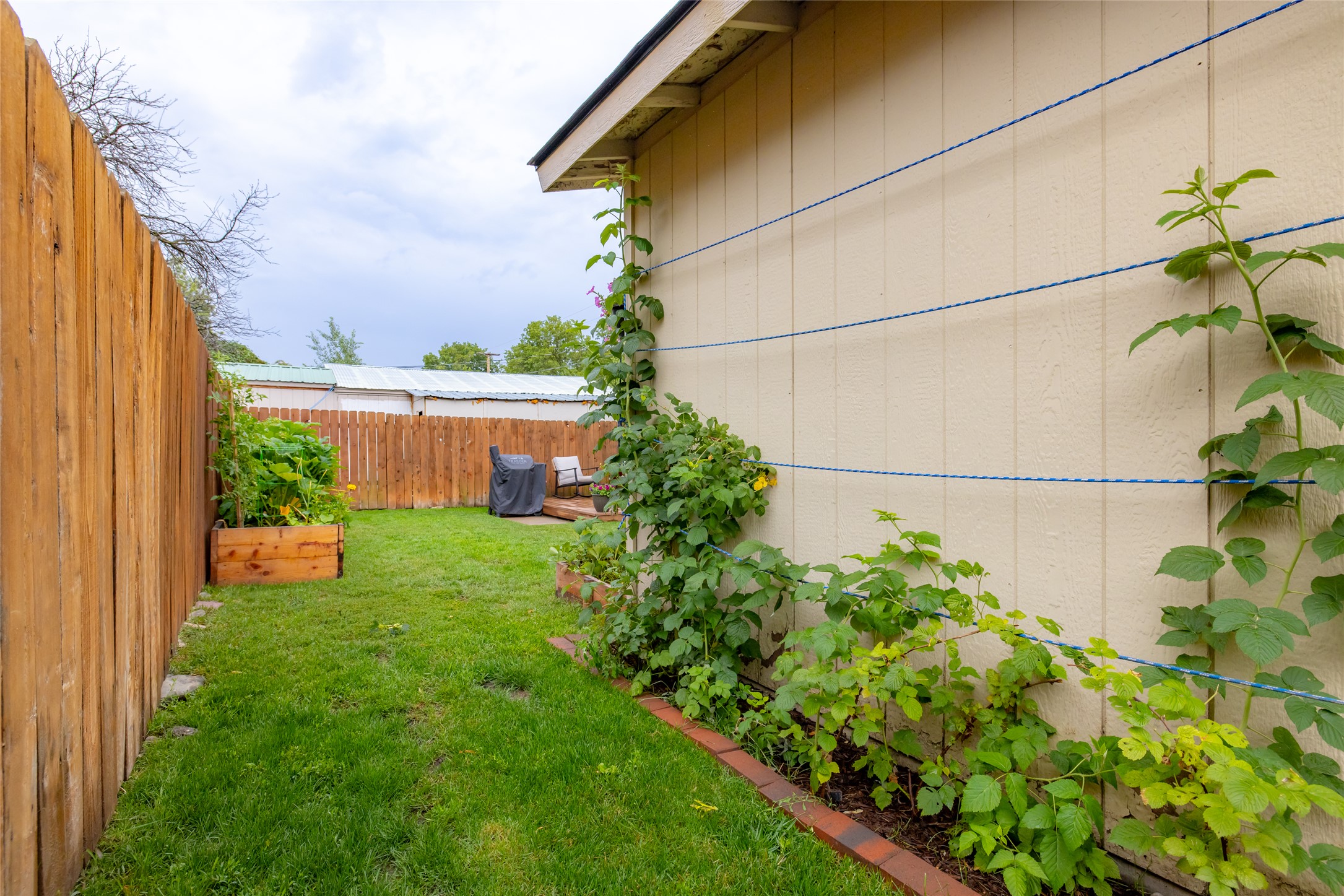 330 12th Street E Property Photo 38