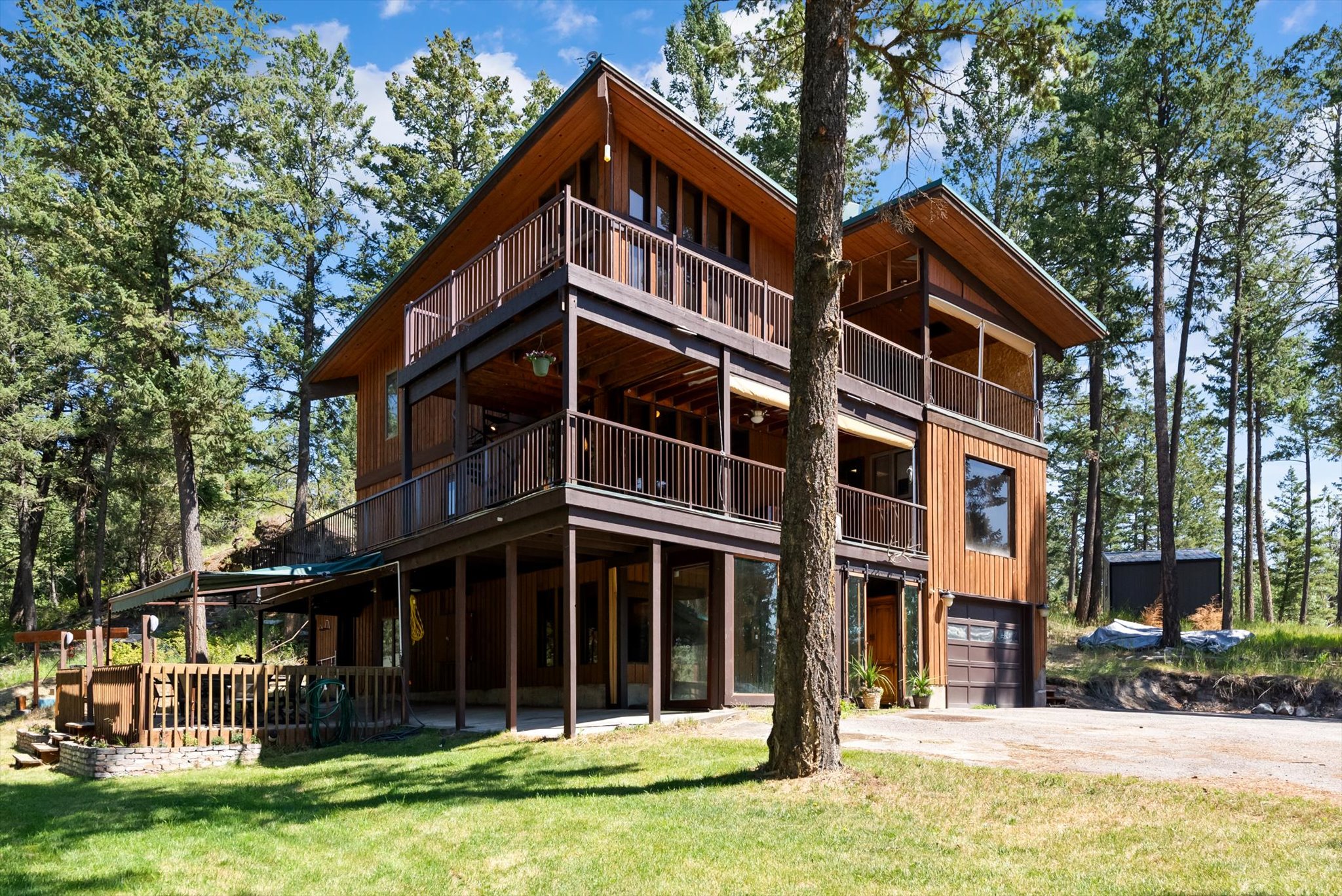 369 S Eighty Drive Property Photo 4